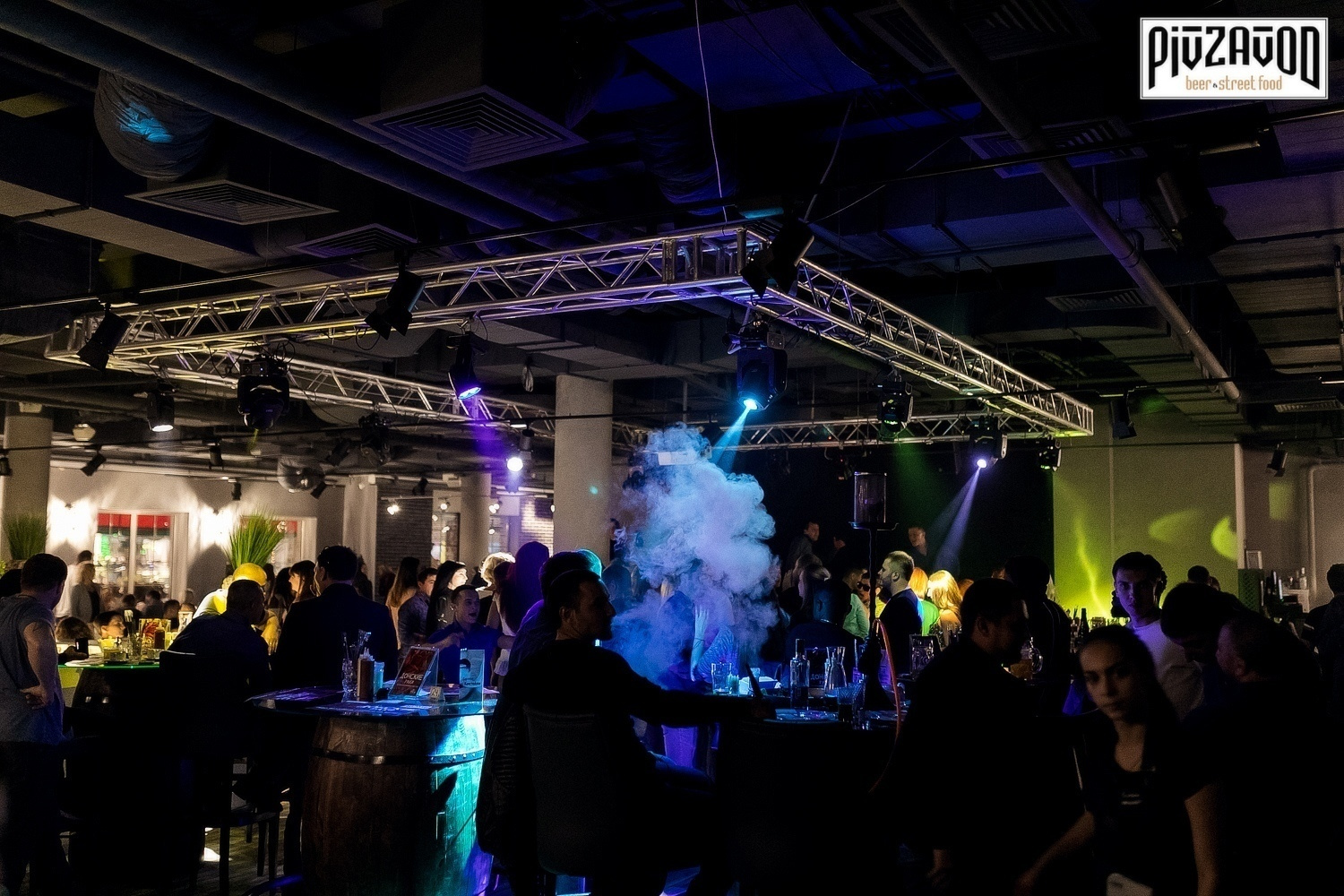 «PIVZAVOD» Суббота ___ 13 октября. Максим Бондарев, коммерческий фотограф для бизнеса | Курск