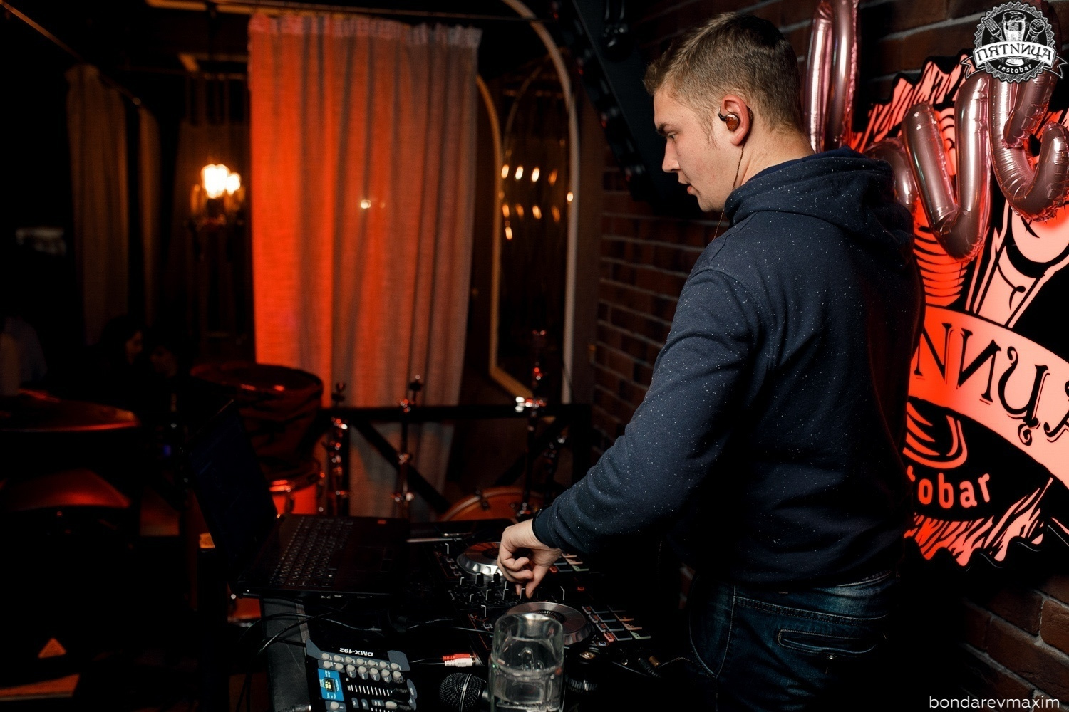 РЕСТОБАР ПЯТНИЦА 23 11 2019. Максим Бондарев, коммерческий фотограф для бизнеса | Курск