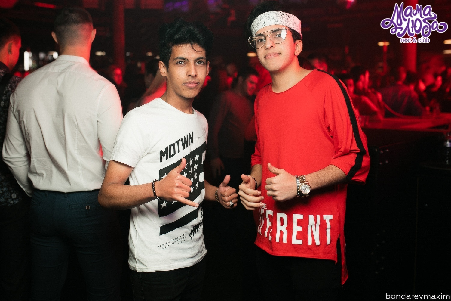 Мама Люба 6 октября — «ТАНЦЫ В КЛУБЕ. Максим Бондарев, коммерческий фотограф для бизнеса | Курск