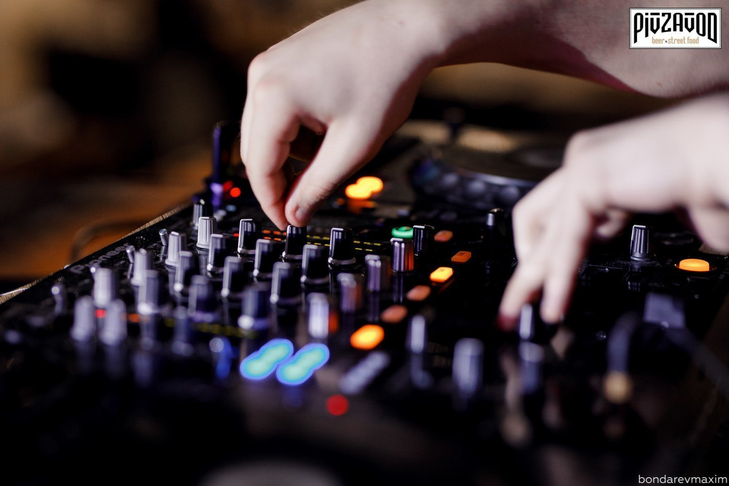 «PIVZAVOD» Суббота ___ 17 марта. Максим Бондарев, коммерческий фотограф для бизнеса | Курск