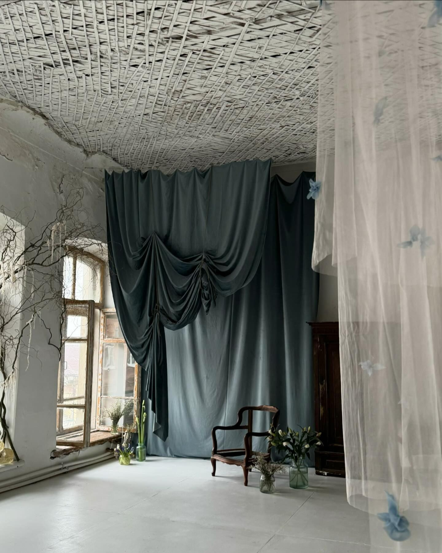 Фотостудия МОХ зал «Туман». Свадебный фотограф в Ростове Александра Груздева