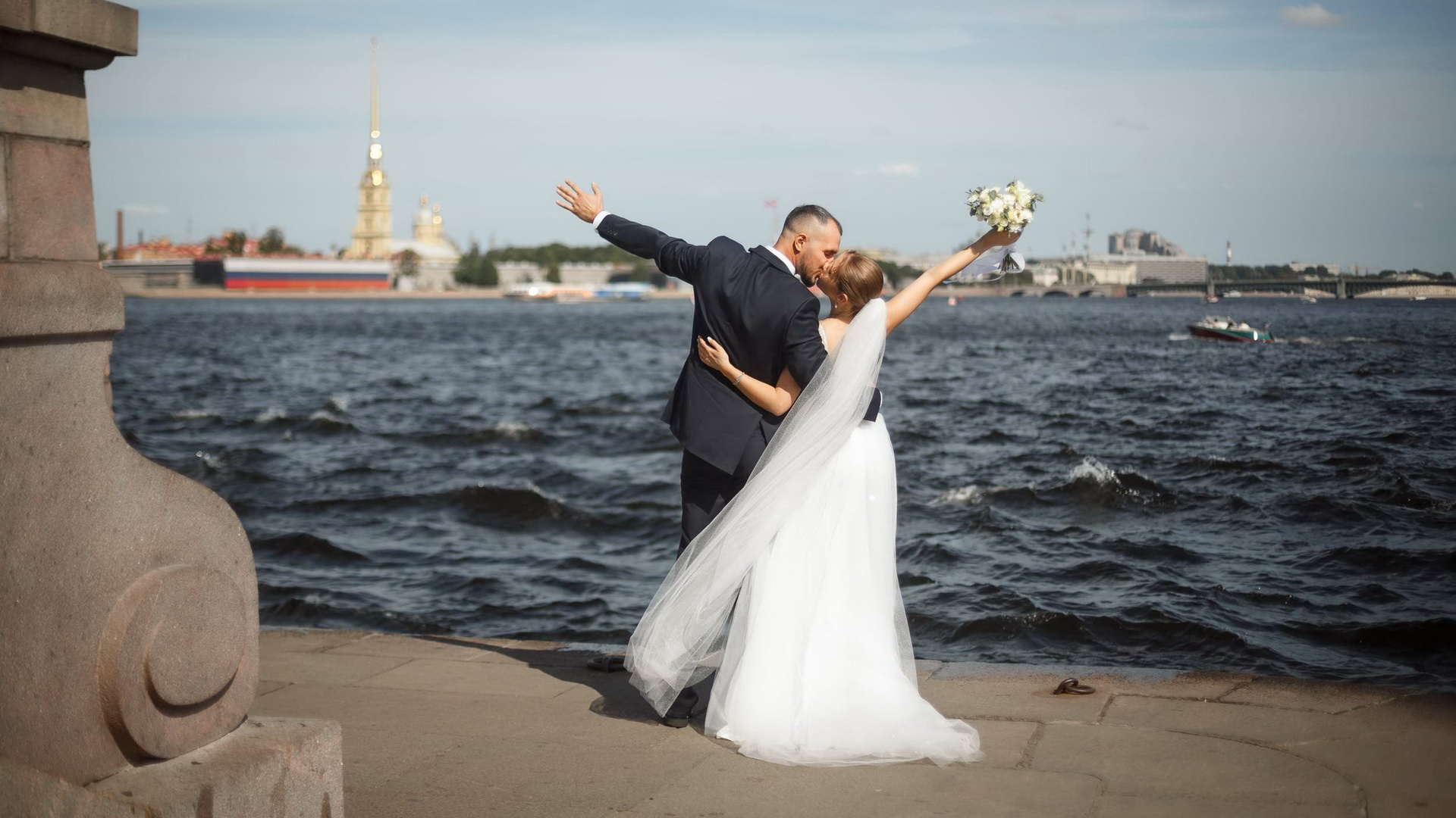 Свадебные клипы, фильмы. Свадебный фотограф Игорь Брундасов 8PHOTO на свадьбу венчание загс СПб