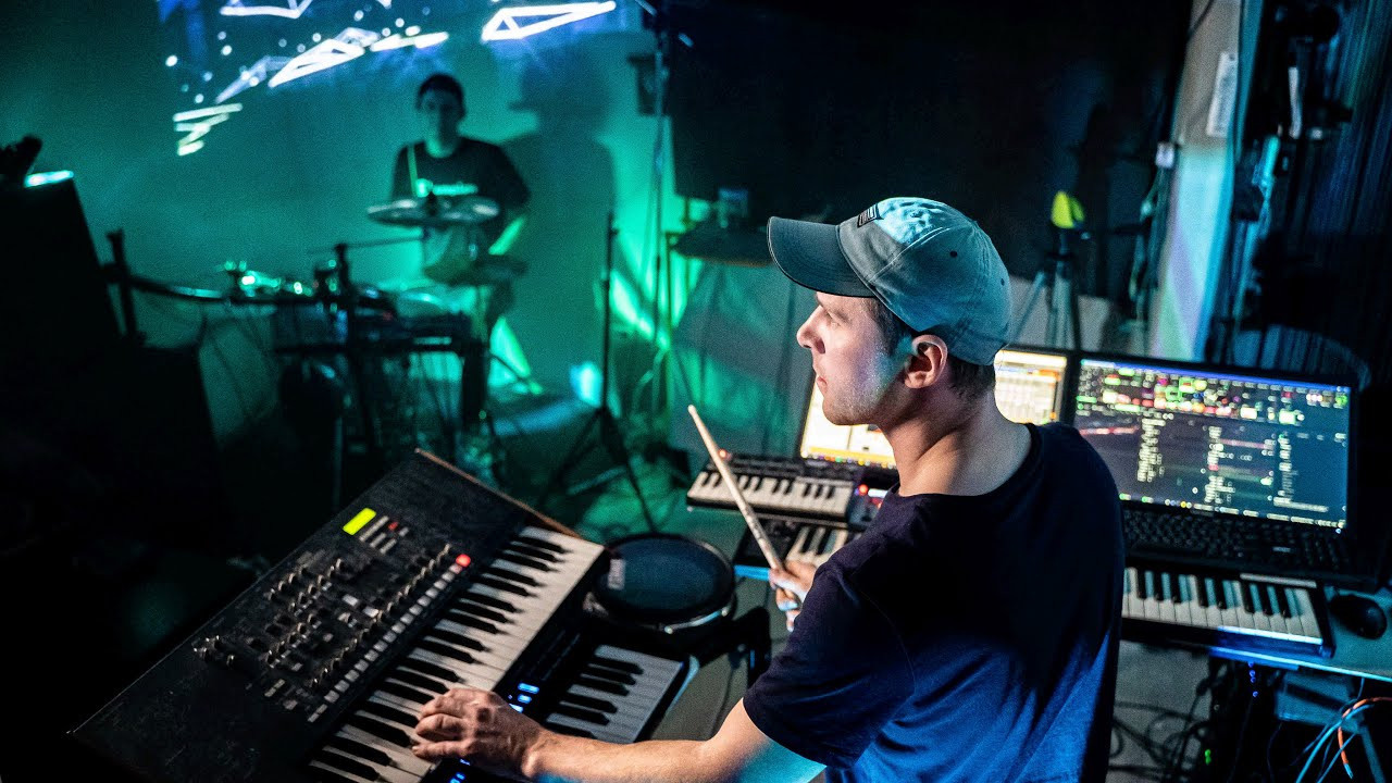 Видеосъемка. Контент съемка под ключ. Световое шоу / Москва и Мо