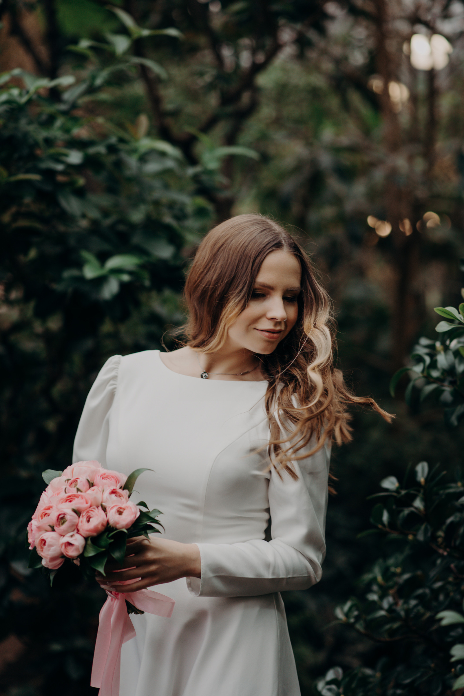 закрытые места для свадебной фотосессии в дождь, осенью или зимой