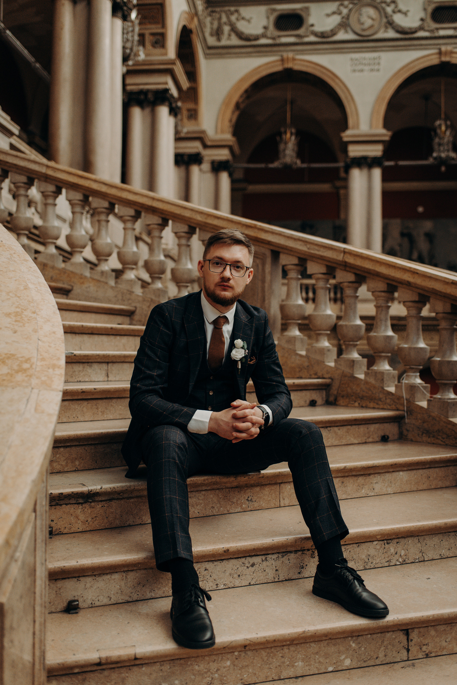 закрытые места для свадебной фотосессии в дождь, осенью или зимой