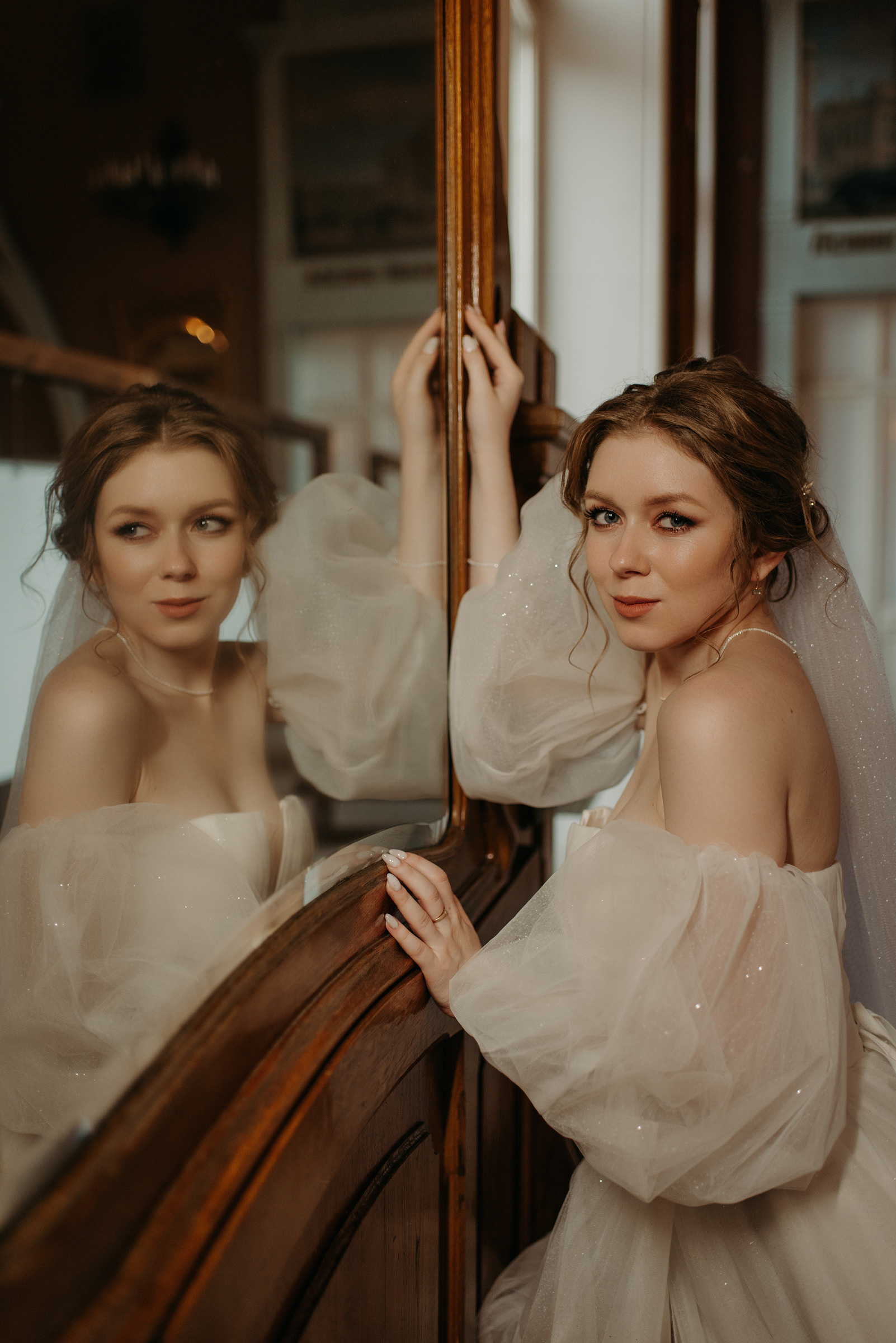 закрытые места для свадебной фотосессии в дождь, осенью или зимой