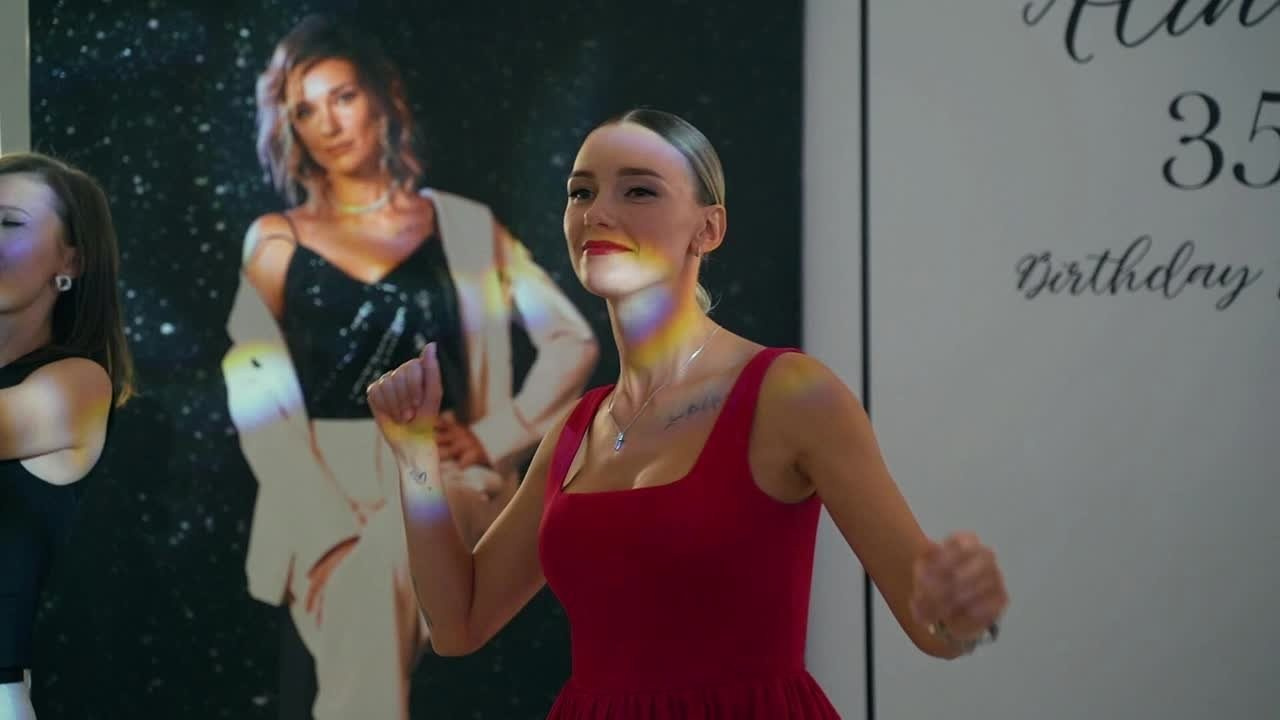 Видеосъёмка праздников. Видеограф Эля Гвоздь