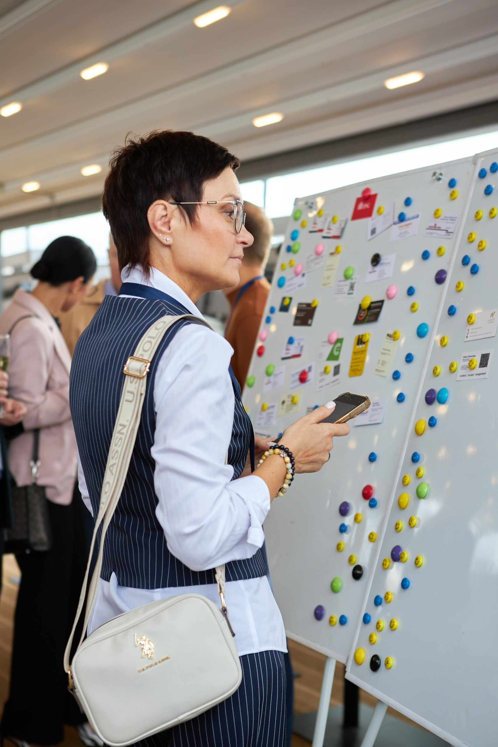 Цены на услуги видеографа в Москве — стоимость съёмки и монтажа. Фото и видео производство для клиентов под различные задачи