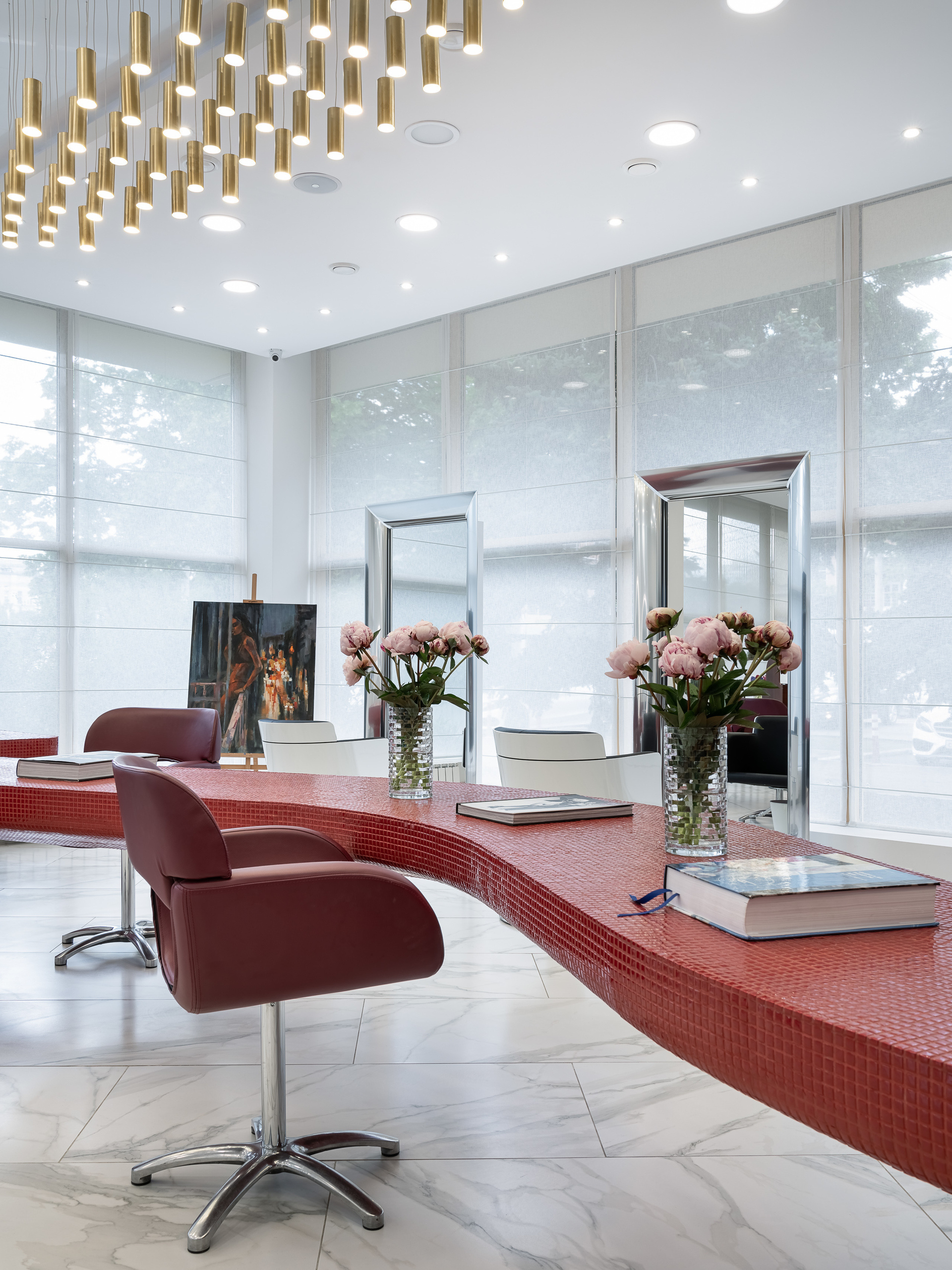 Интерьеры реализованных проектов, запечатлённые интерьерным фотографом Сергеем Денисенко