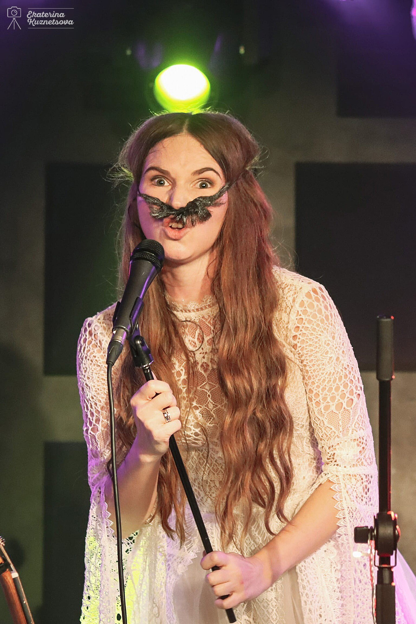 группа Обними кита