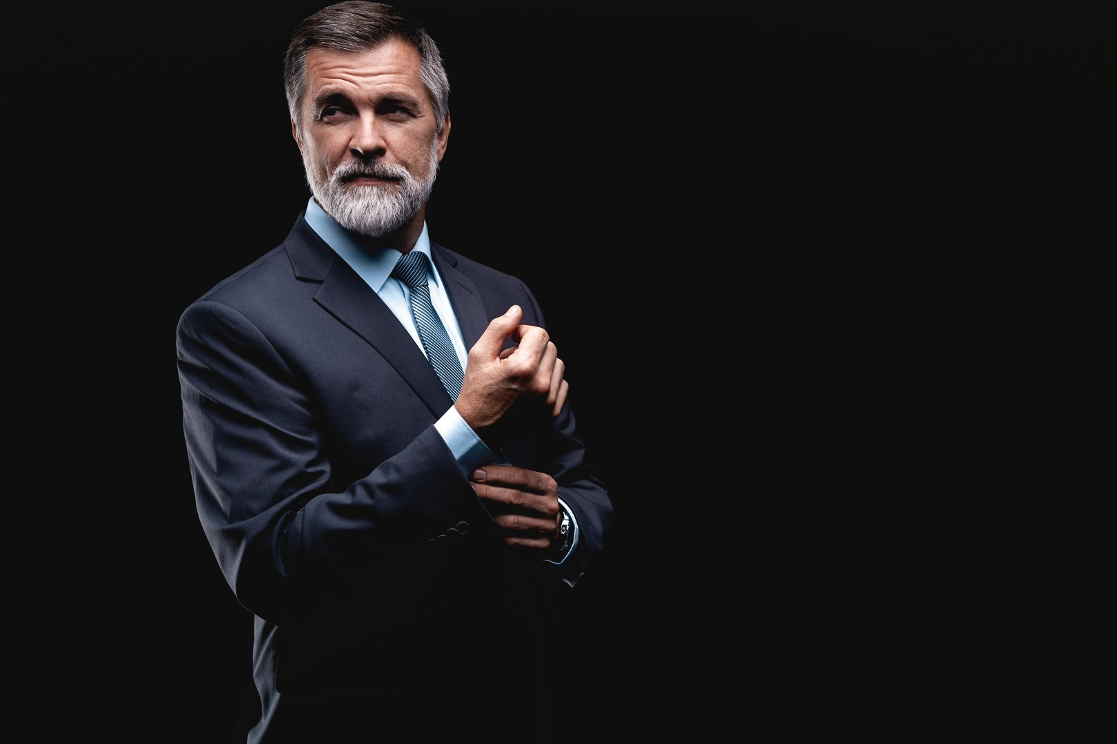 Студийная фотосессия в Краснодаре | Студия PREMIUM-класса ФОТОГЕН Бизнес портрет