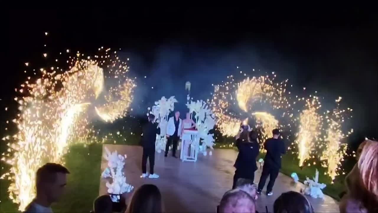 Огненно-пиротехническое шоу, салюты, пиротехника на ваш праздник!