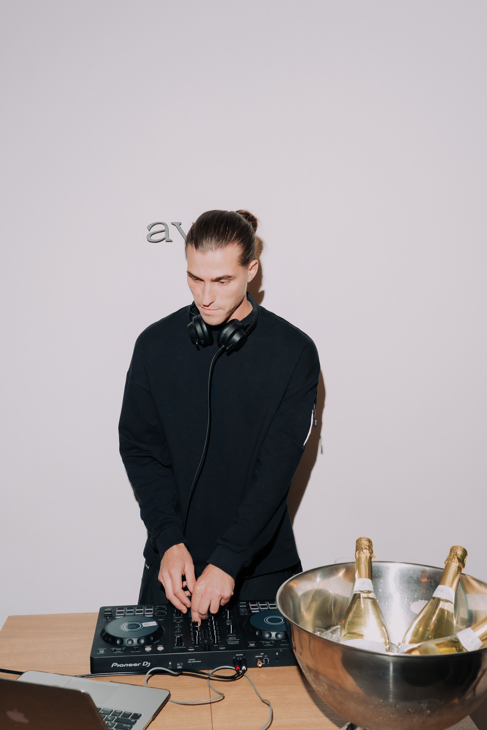 Портретный и репортажный фотограф в Санкт-Петербурге Максим Пашков