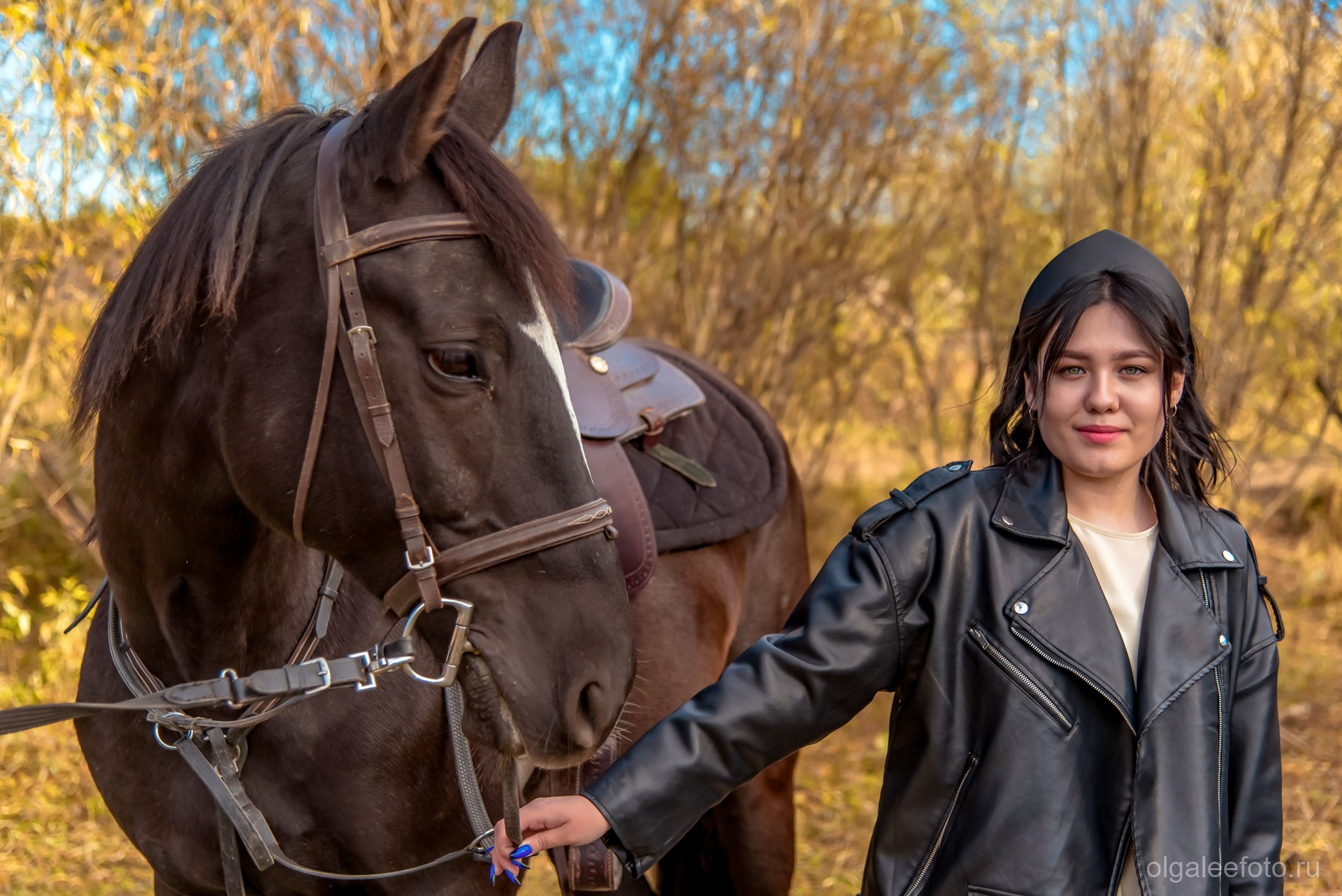 Конная фотосессия в Иркутске. Ольга Ли свадебный семейный фотограф Иркутск