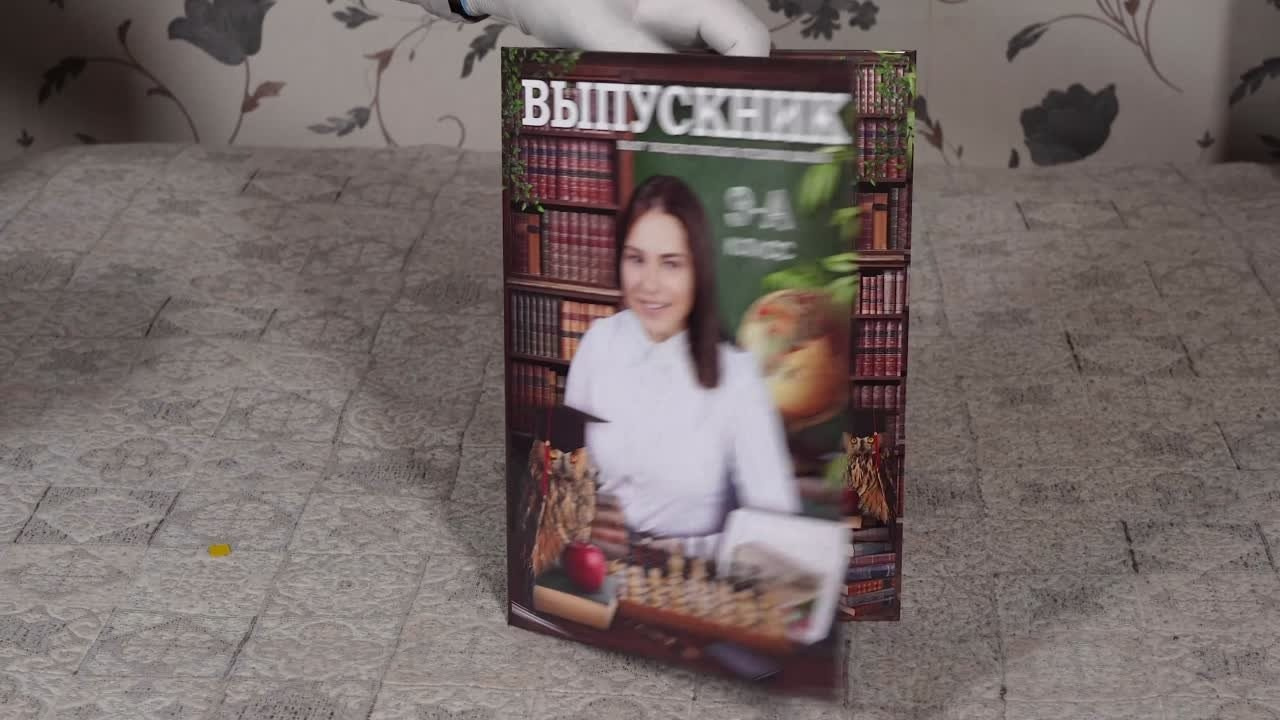 Выпускная школьная папка «Библиотека» г. Пермь. Михаил Соколов Выпускные альбомы для детских садов и школ в г. Пермь