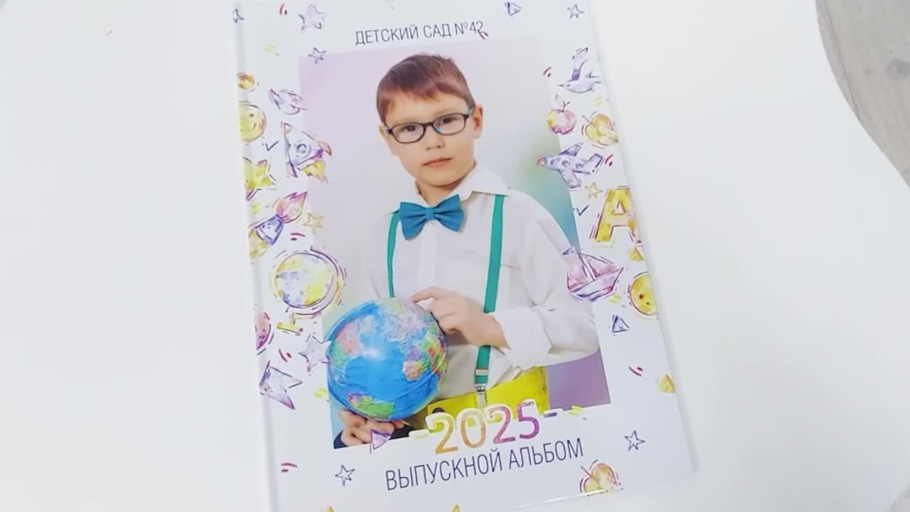 Книга виньетка «СТРАНА ДЕТСТВА». Выпускные альбомы. Фотостудия «Олеся»