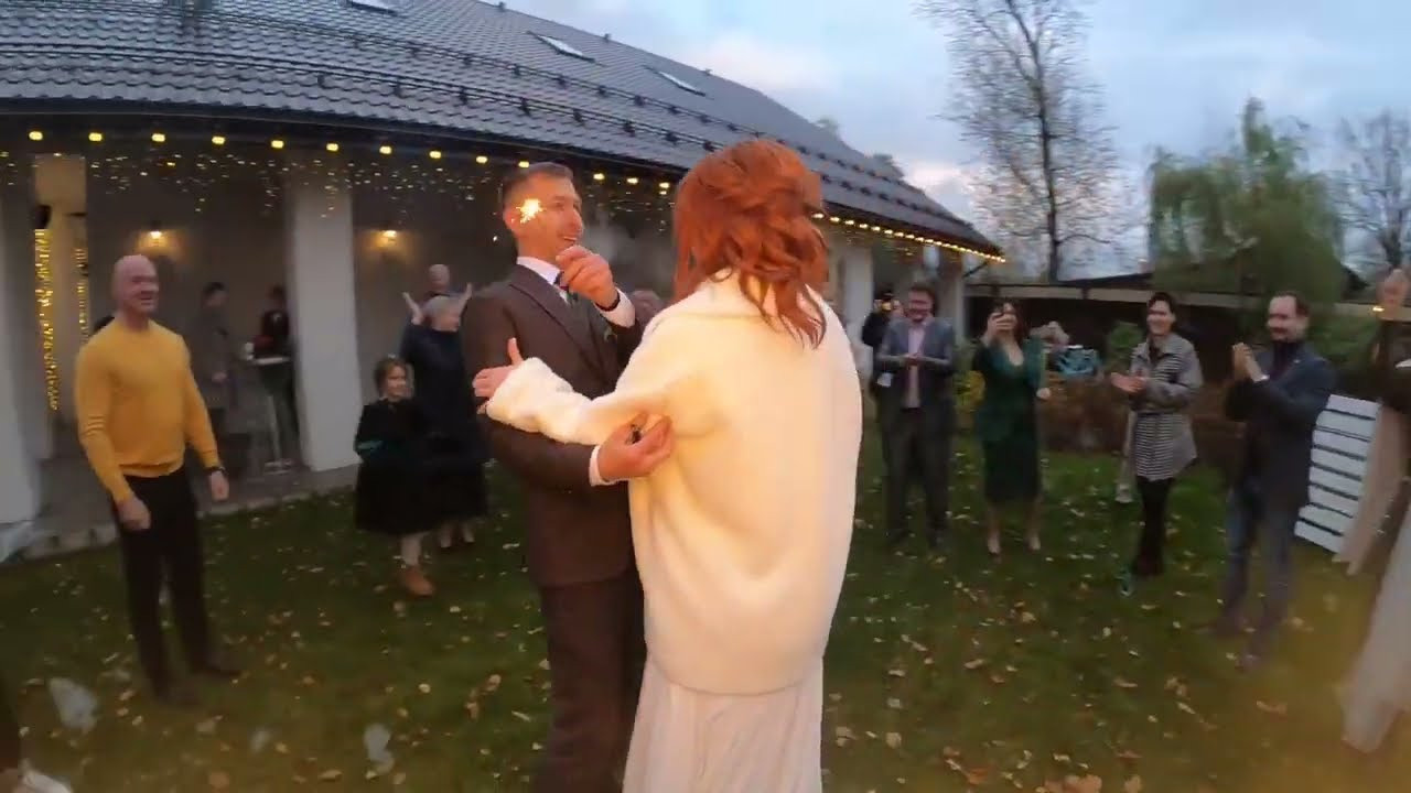 Шоу спиннер. Подрядчики и друзья сети свадебных площадок House for wedding