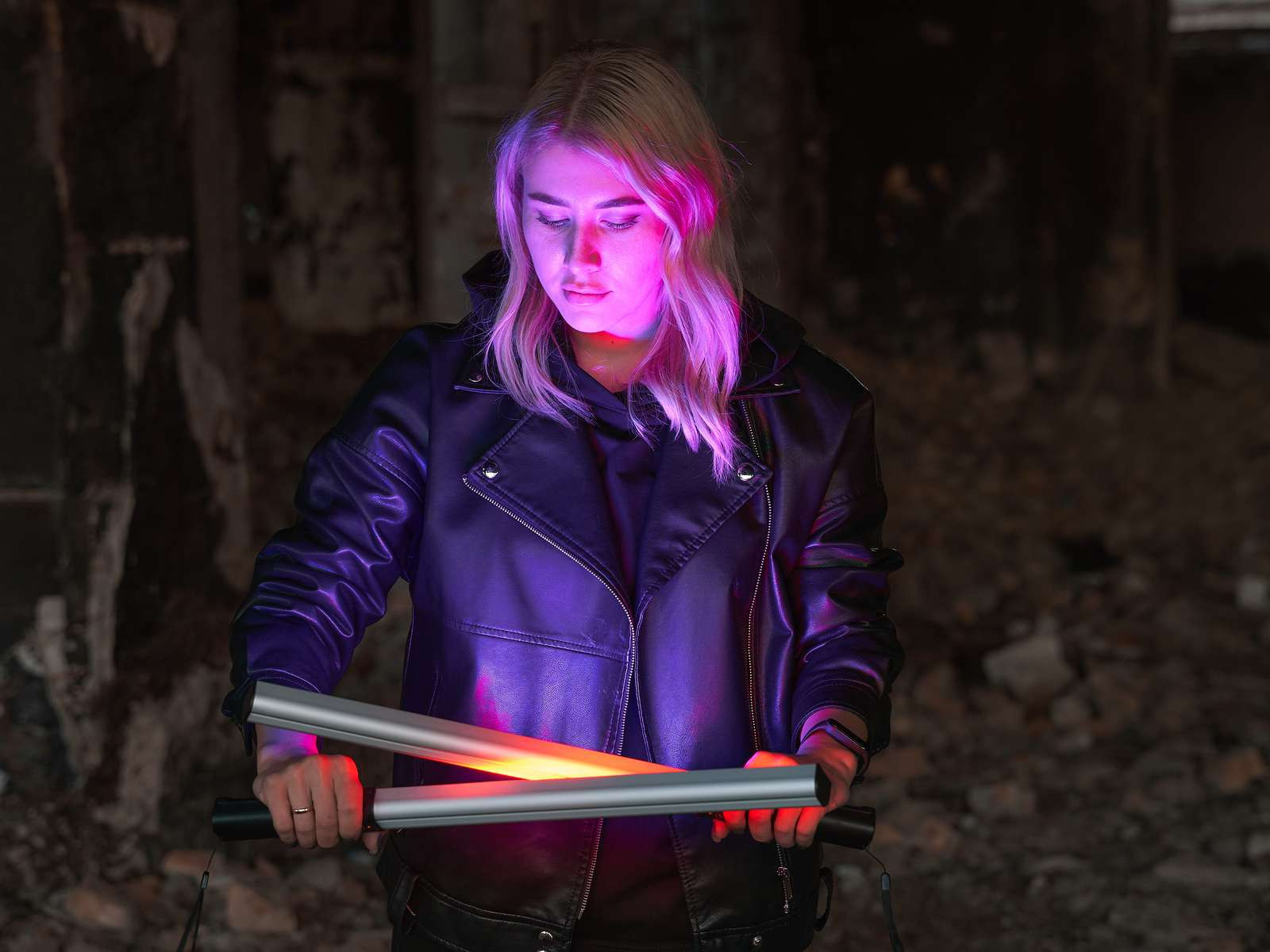 Лена в руинах. Фотограф Александр Хохлачёв | HOHLACHEV.COM