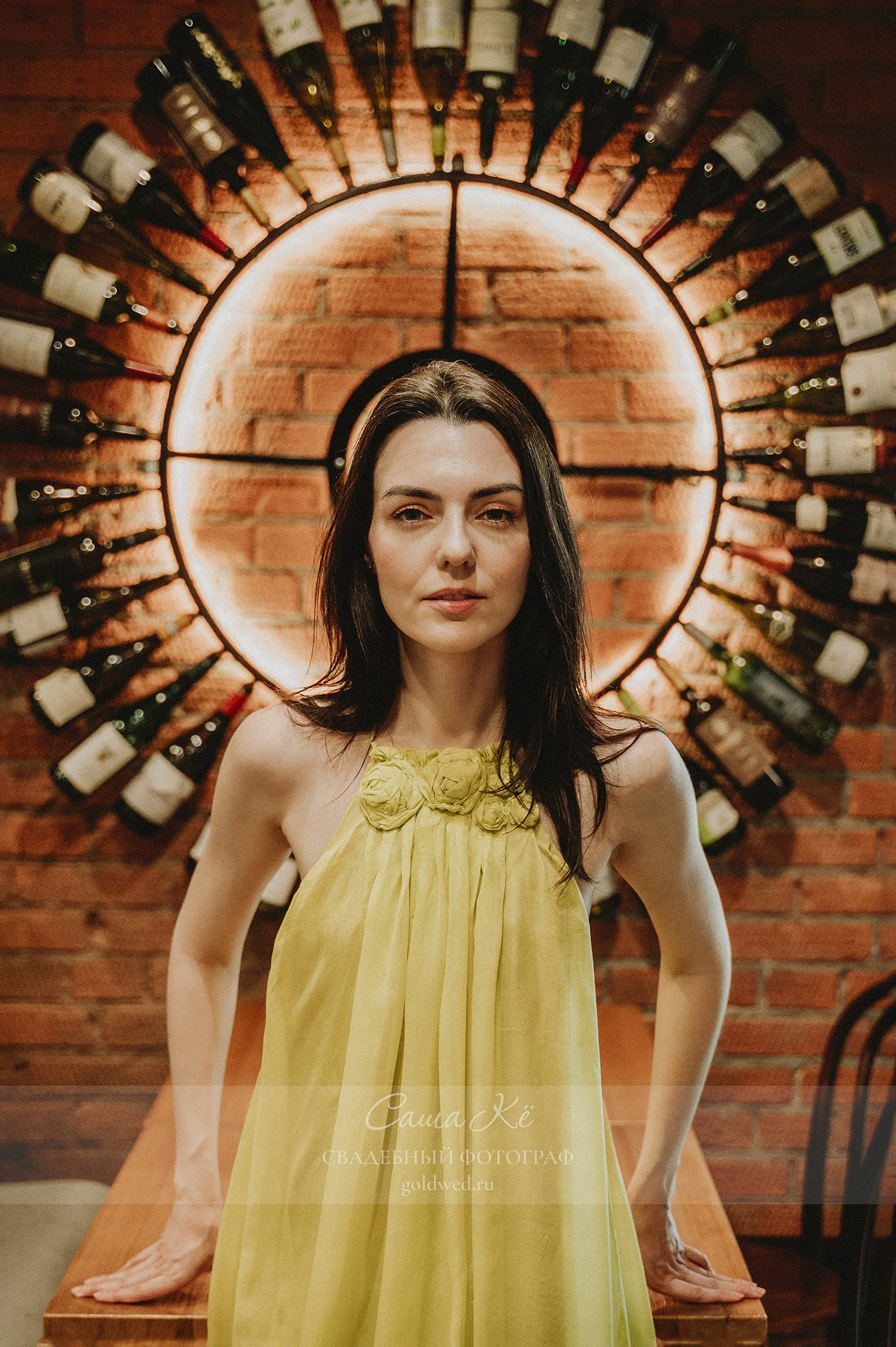 Стильная фотосессия у панорамных окон, fashion атмосфера, прогулка, девушка модель, эмоции, нежность, романтика, фотограф Новосибирск — Саша Кё.