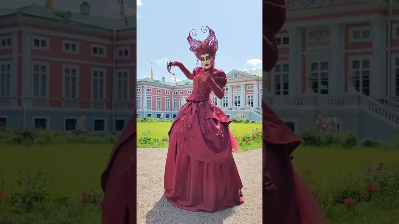 Персонаж мадам Бордо. Мимы и Ходулисты на встречу гостей. Москва