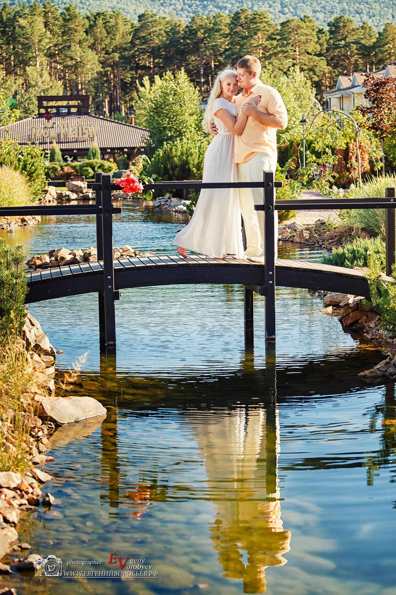 Цена стоимость описание фотосессий в Красноярске студийная свадебная семейная бизнес портрет индустриальная лавстори love story фотосъёмка