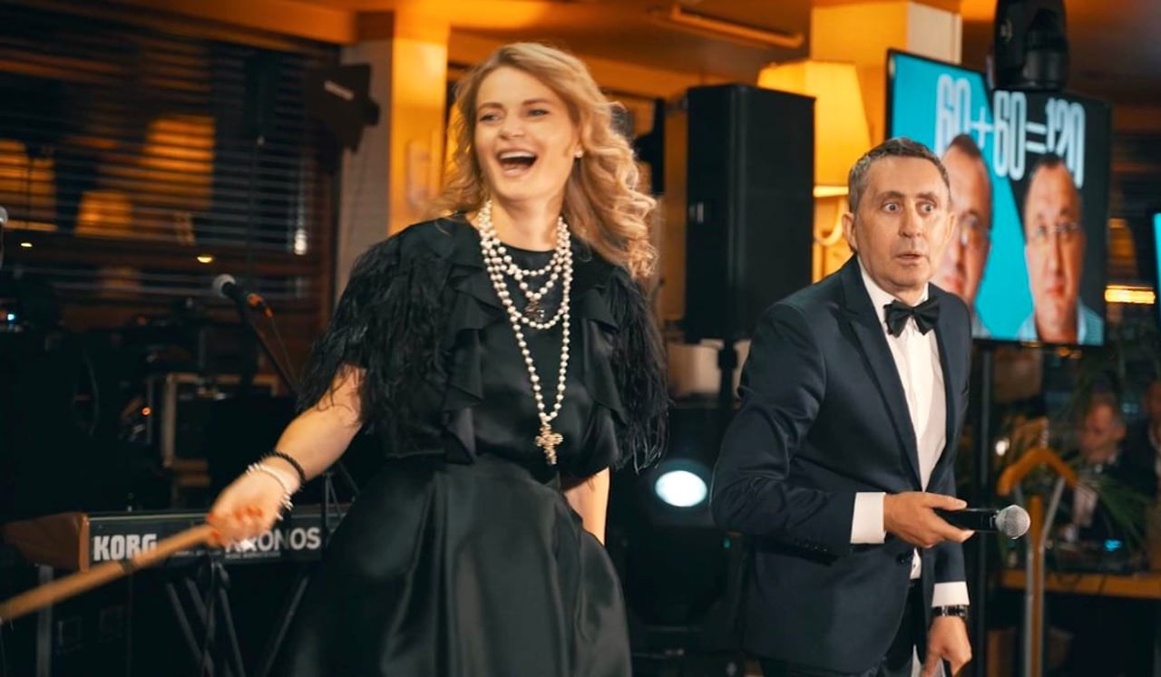 Дни рождения. Ведущий Валерий Чигинцев