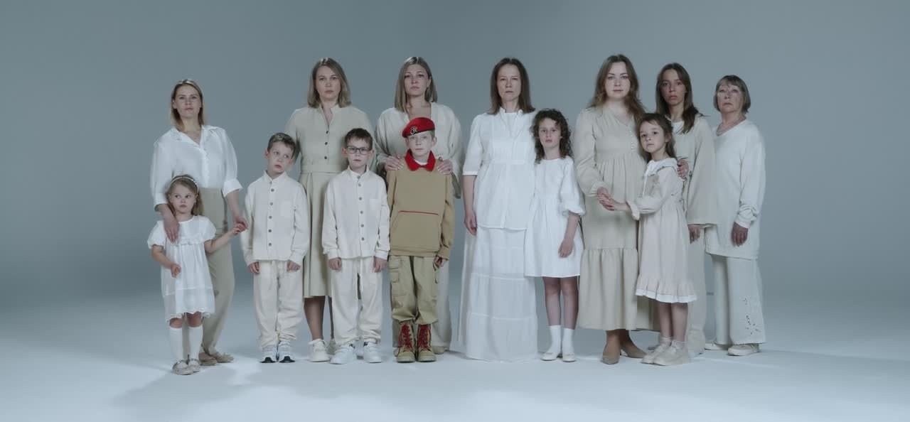 ВИДЕО. Репортажный фотограф в Санкт-Петербурге Никита Лу