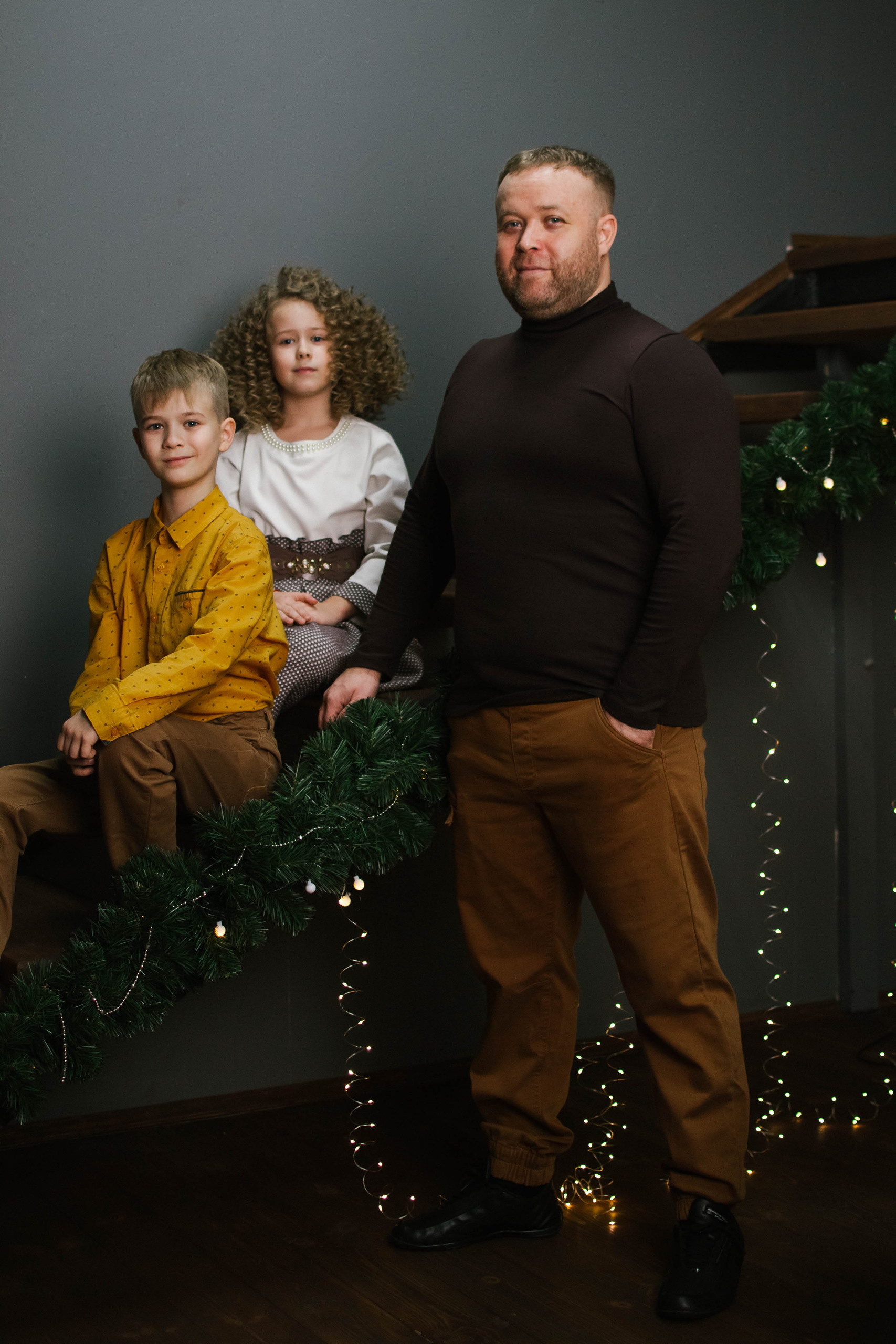 Семейная новогодняя история для Инны. Семейный фотограф в городе Мегион и Нижневартовск Дзюба Татьяна