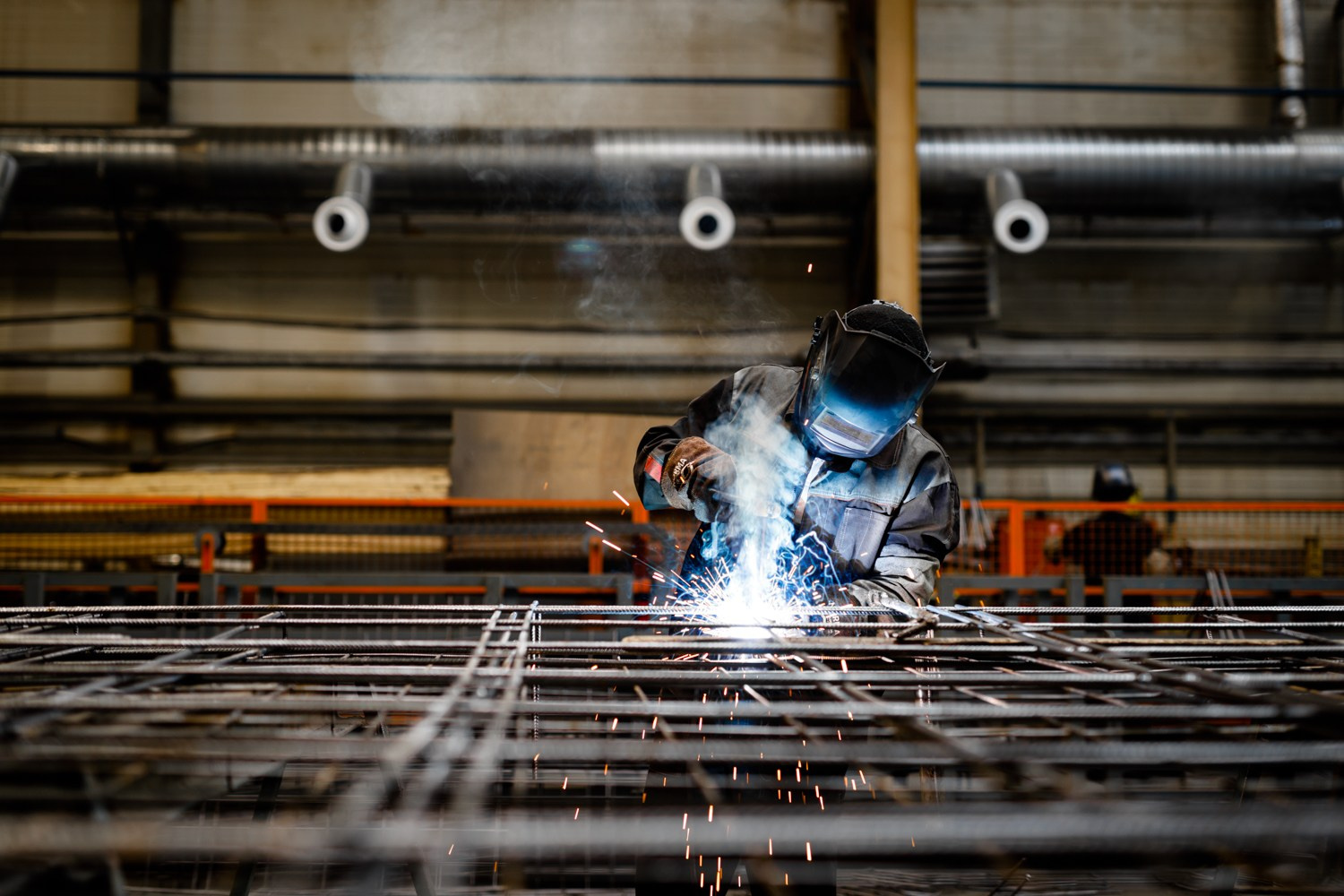 Съёмка производства. Бизнес фотограф в Новосибирске Александр Рощин