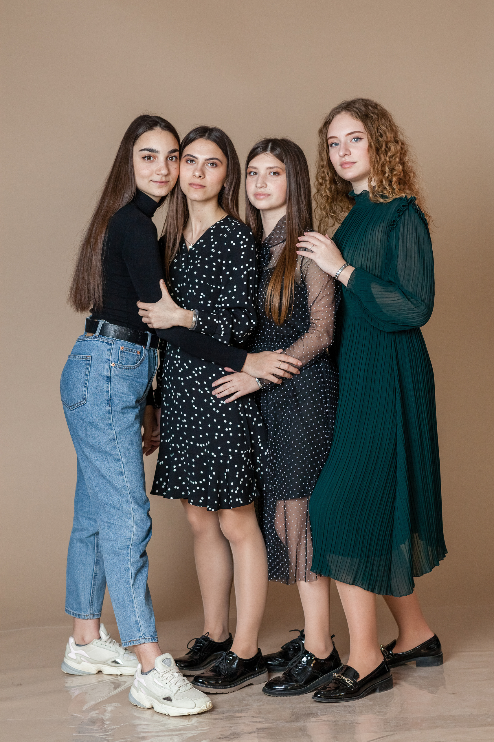 Фотографии. Школа и детский сад. Семейный и детский фотограф в Туапсинском районе Кузьмичёва Светлана