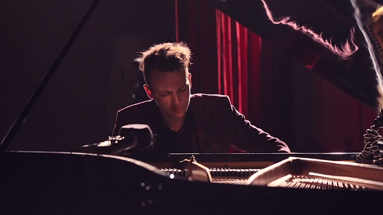 Илья Поляков — фортепианный концерт. Дом Шрёдера