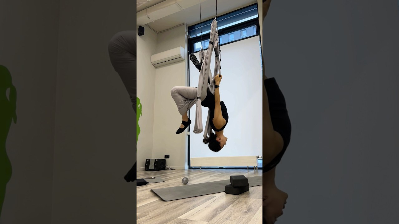 Флай йога, aerial yoga, аэро йога, связка в гамаке, позы в гамаке, aerial yoga exercise, fly yoga practice, fly yoga low, низкий гамак. Преподаю и провожу обучение по флай йоге