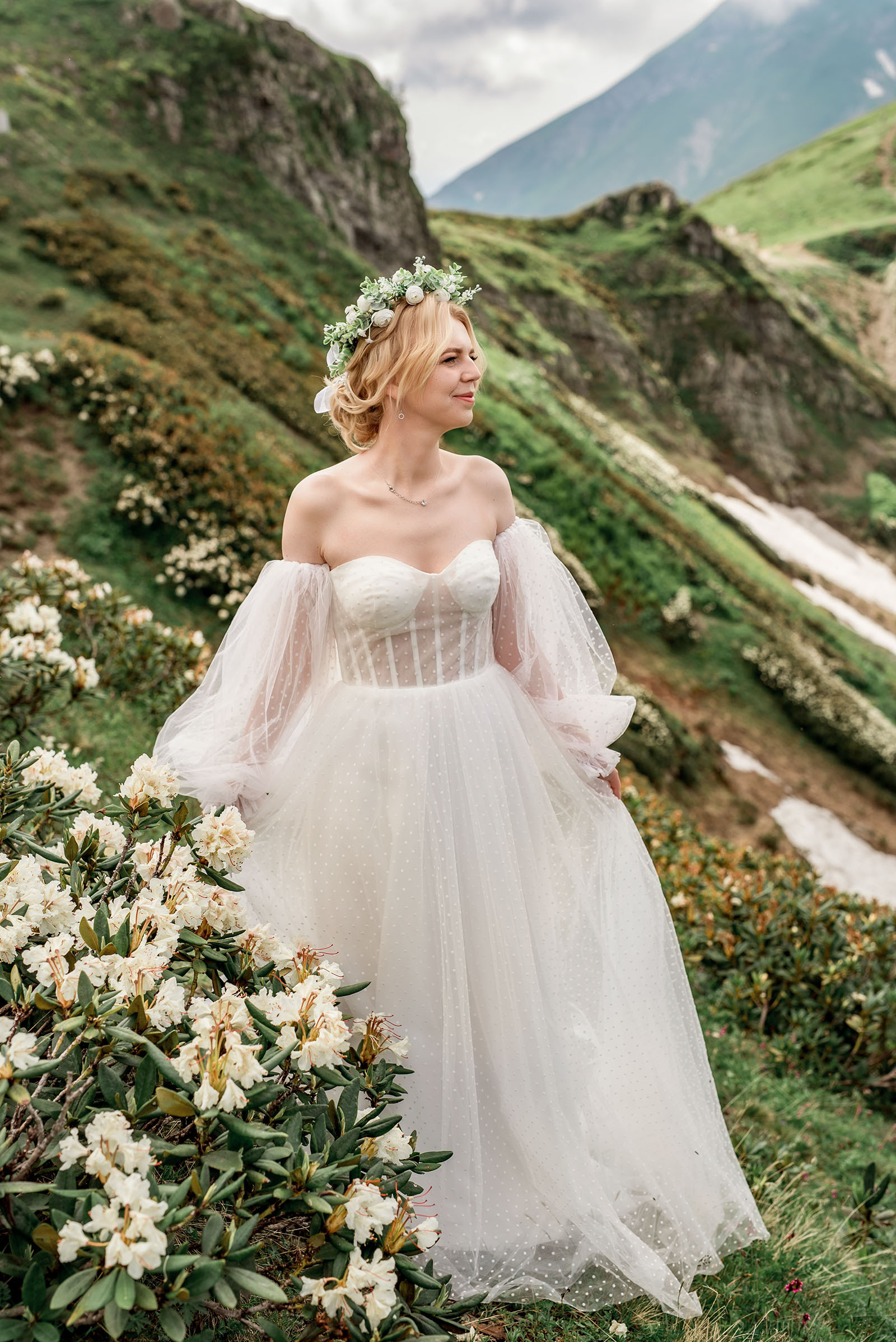 Свадьба в горах Розы Хутор. Фотограф в Сочи, Адлере, Сириусе и на Красной поляне Кушабаева Алёна