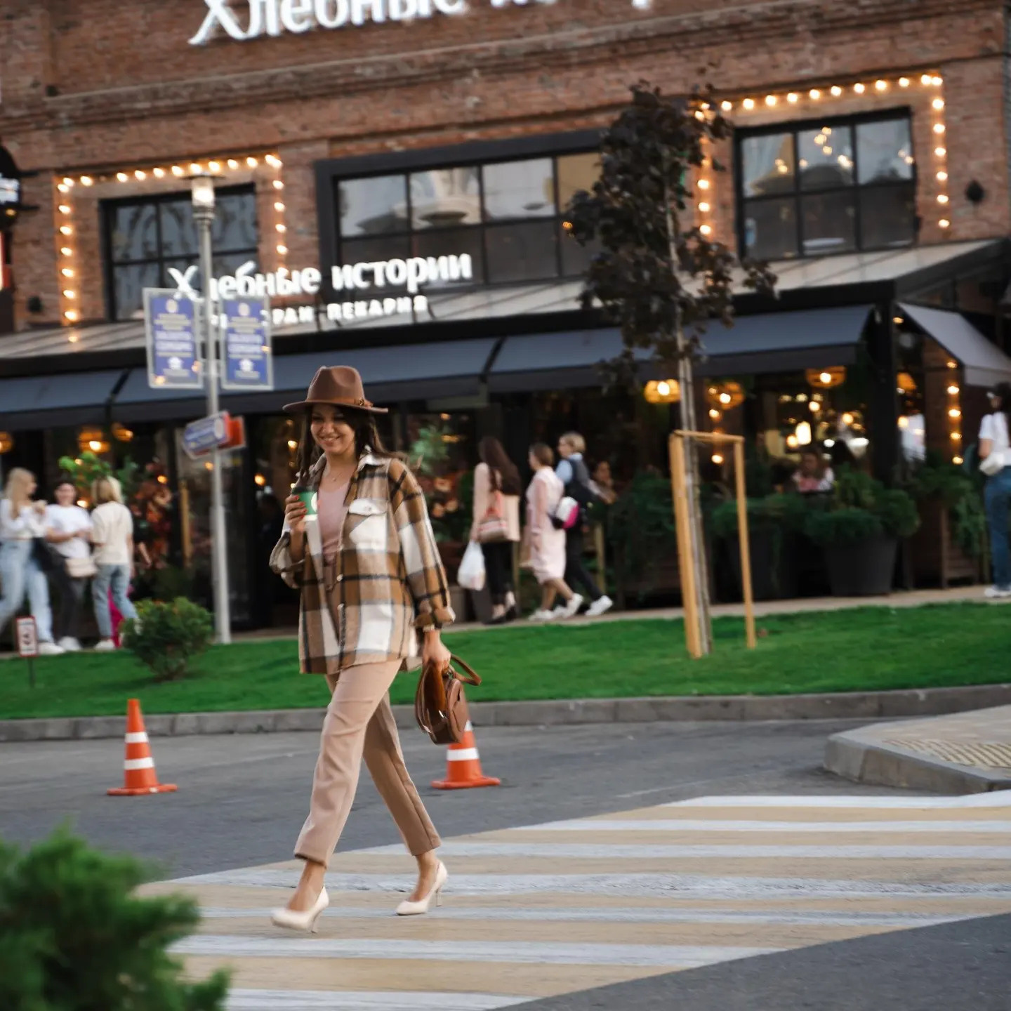 Осенняя съемка Юлии. Фотограф для маркетплейсов Wildberries и Ozon | Предметная и фуд-съёмка, инфографика и видео для брендов — Анастасия Супрунова