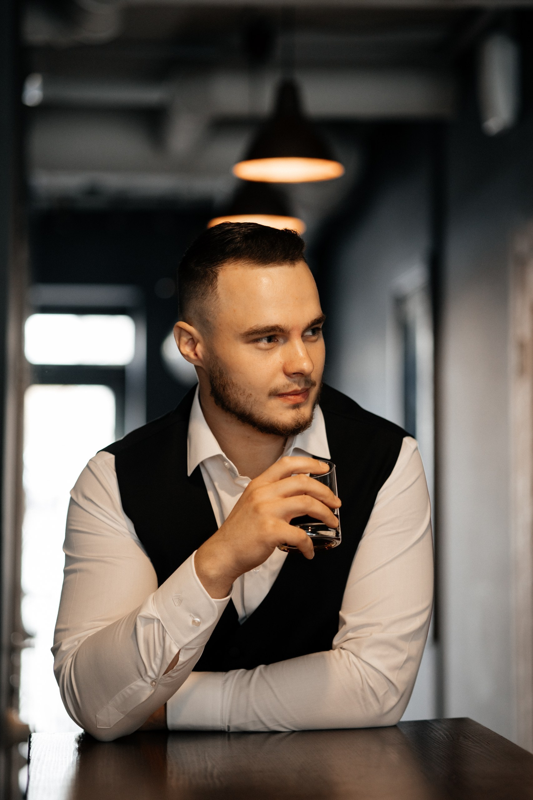 Контакты. Свадебный фотограф в Курске Антон Богданов