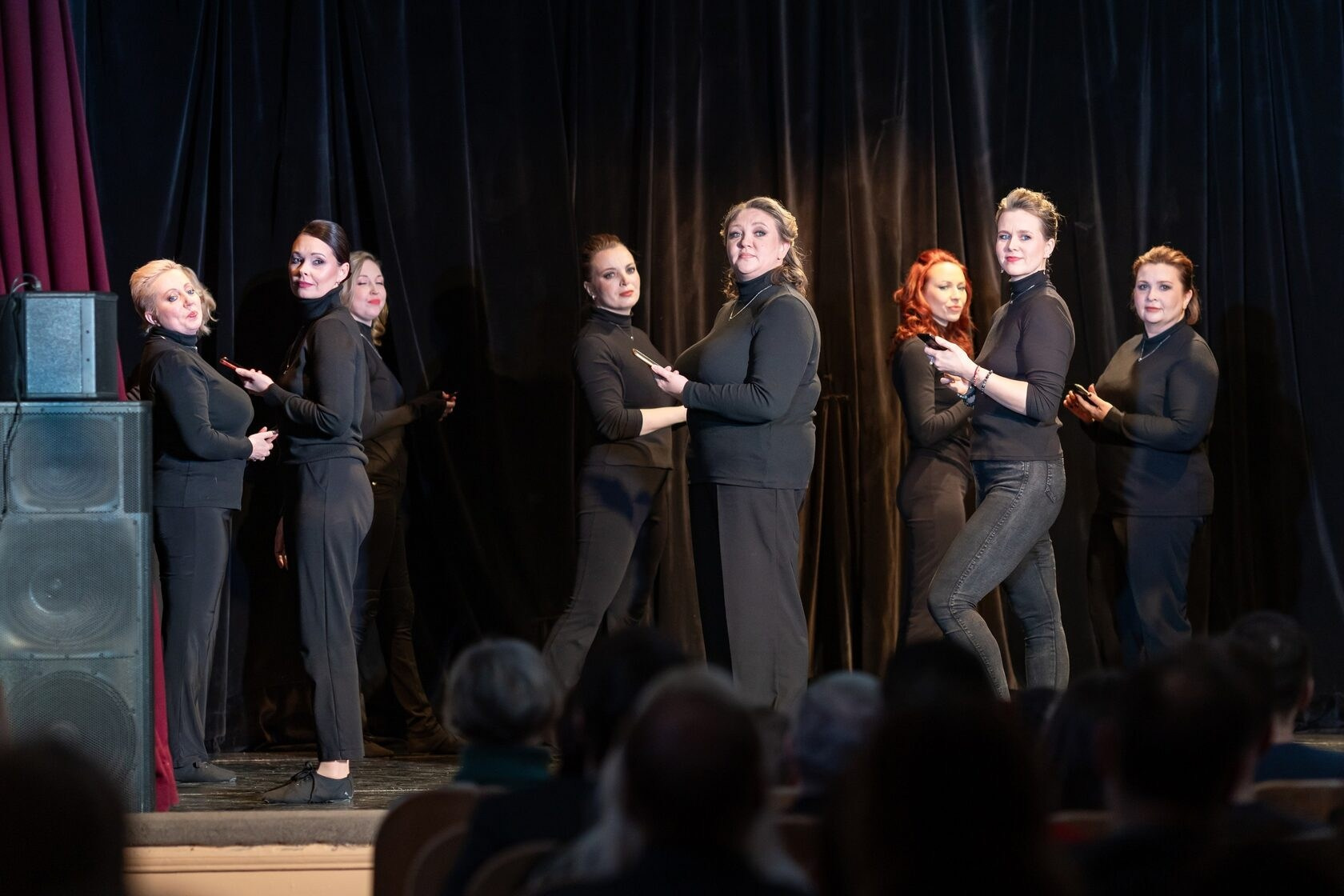 Люди. Деньги. Чувства. ЖиваЯ — театр Ксении Сосновских