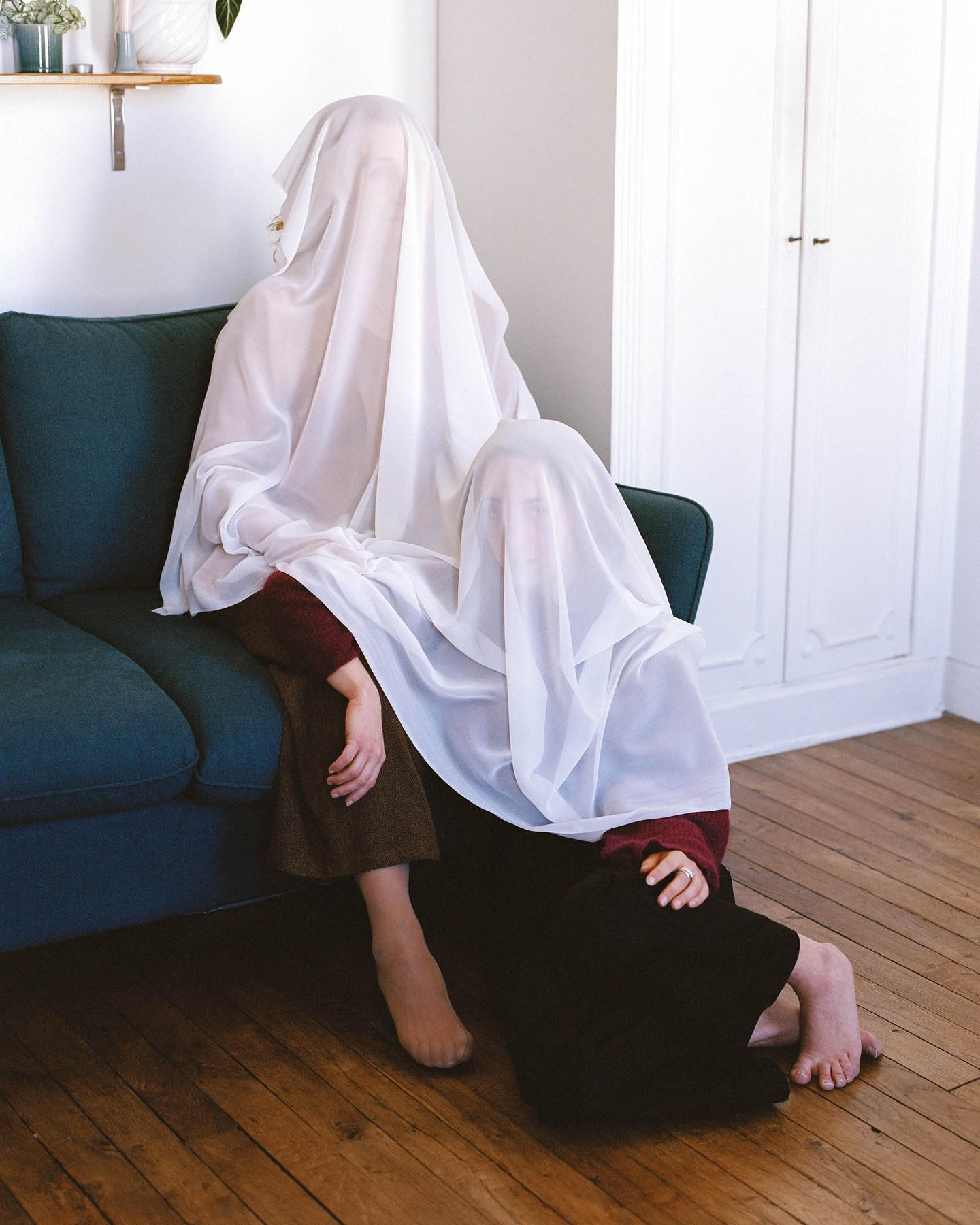 Клэр Легран (Claire Legrand) и её серия семейных портретов. Private image