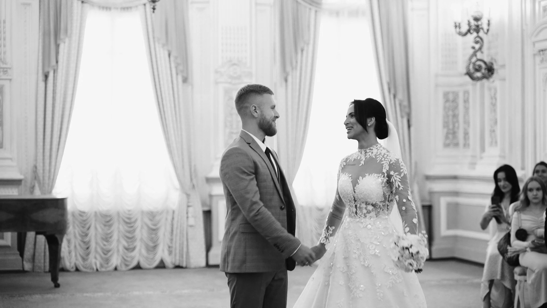 Свадьбы и Love-story. Репортажный фотограф и видеограф в Санкт-Петербурге