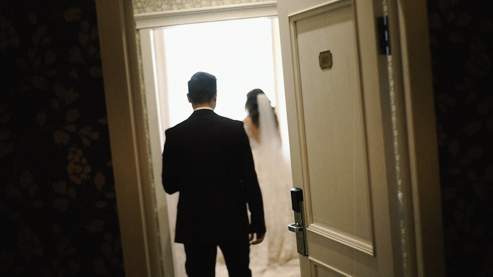 Свадебный и семейный видеограф. Свадебный видеограф в Москве Саша Огурцов