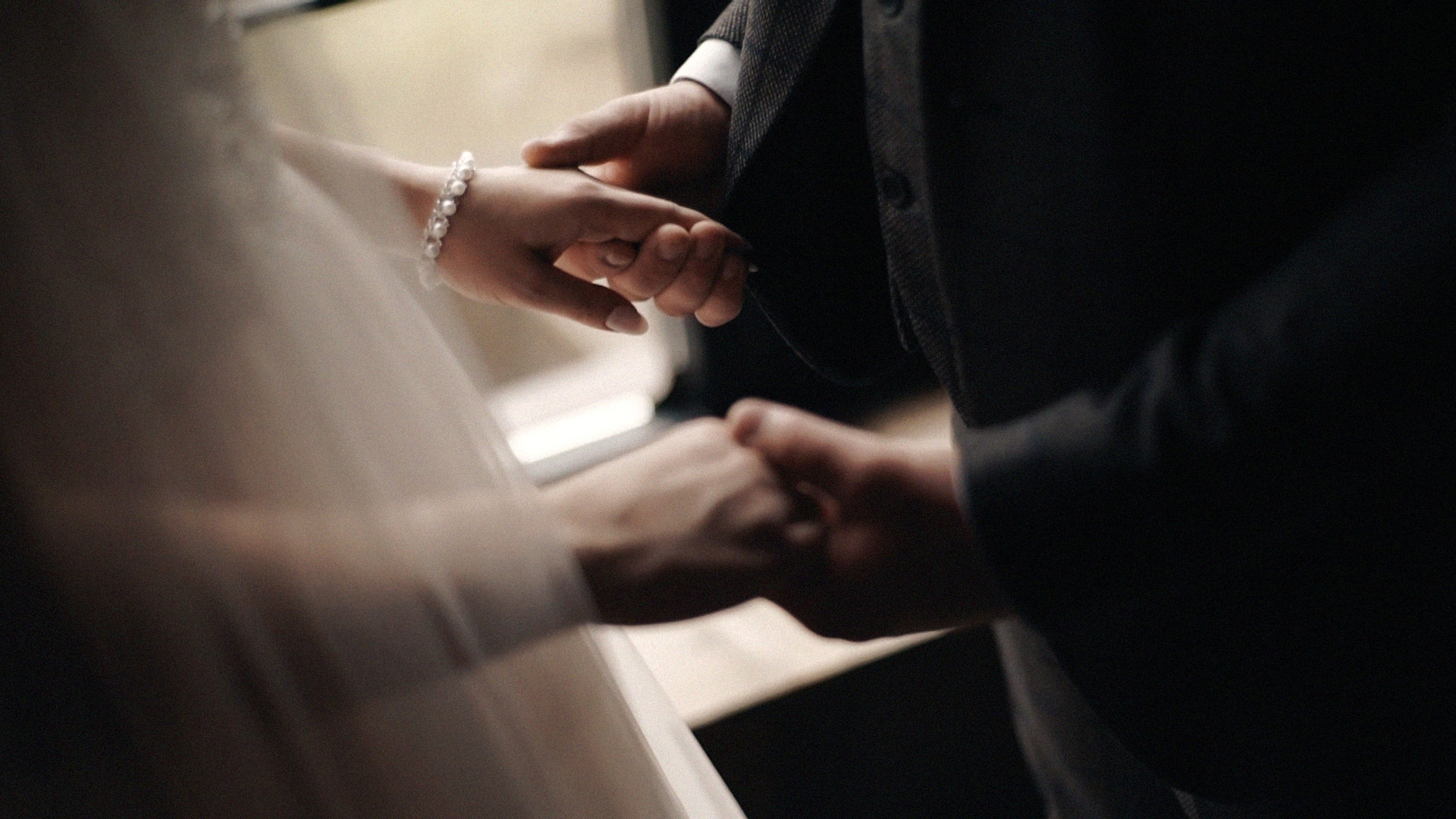 Свадебный и семейный видеограф. Свадебный видеограф в Москве Саша Огурцов