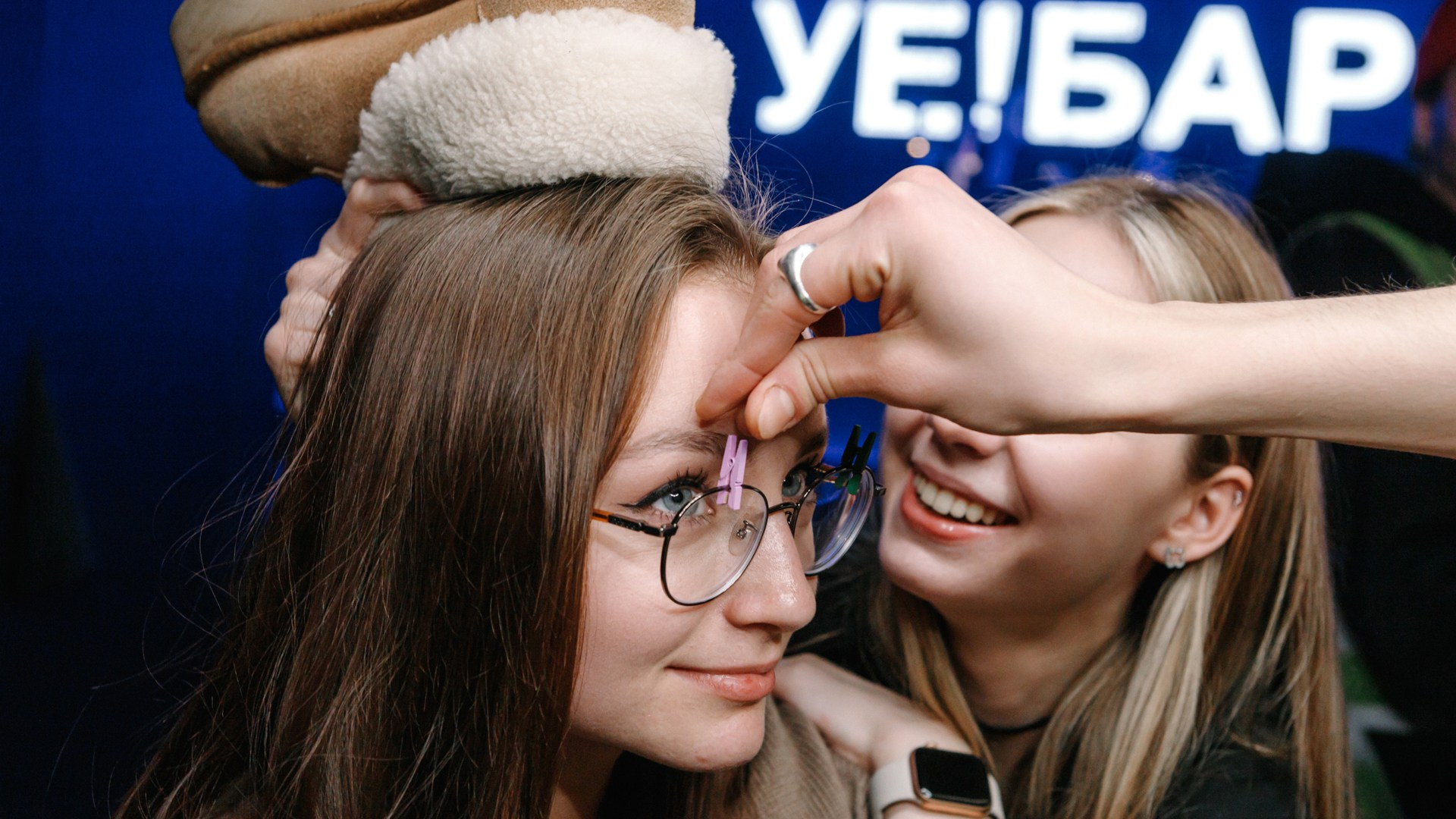 УЕ! БАР. Фотограф Владимир Молоканов