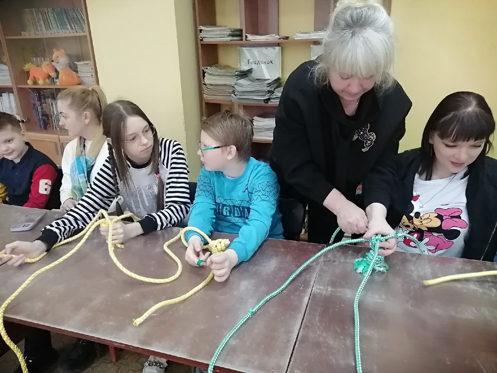 Мастер класс по изготовлению игрушек для собак. НРОО КЦ "Собаковод"