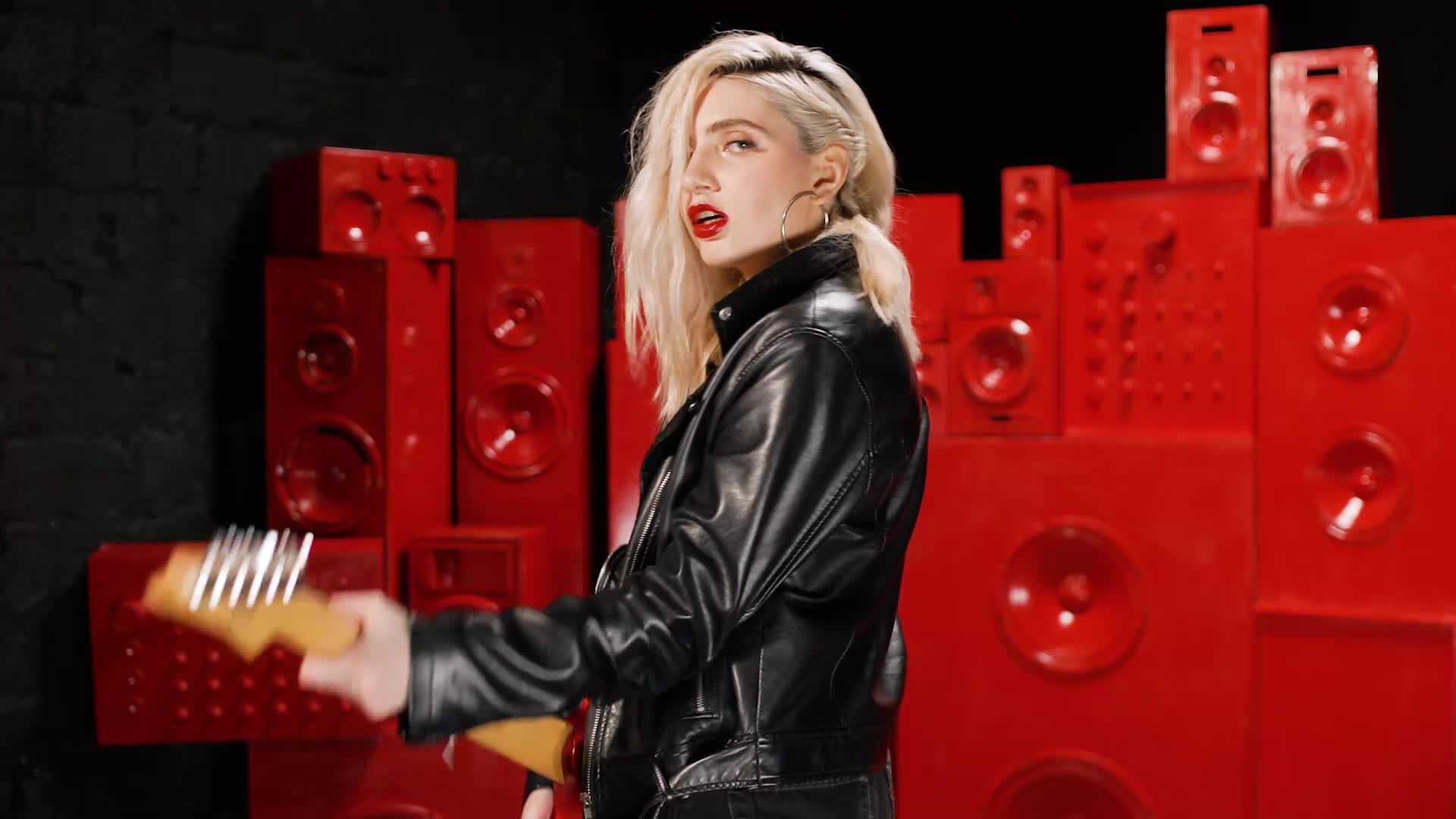 Yves Saint Laurent. Дима Меткин. Фотограф и режиссер (Москва)