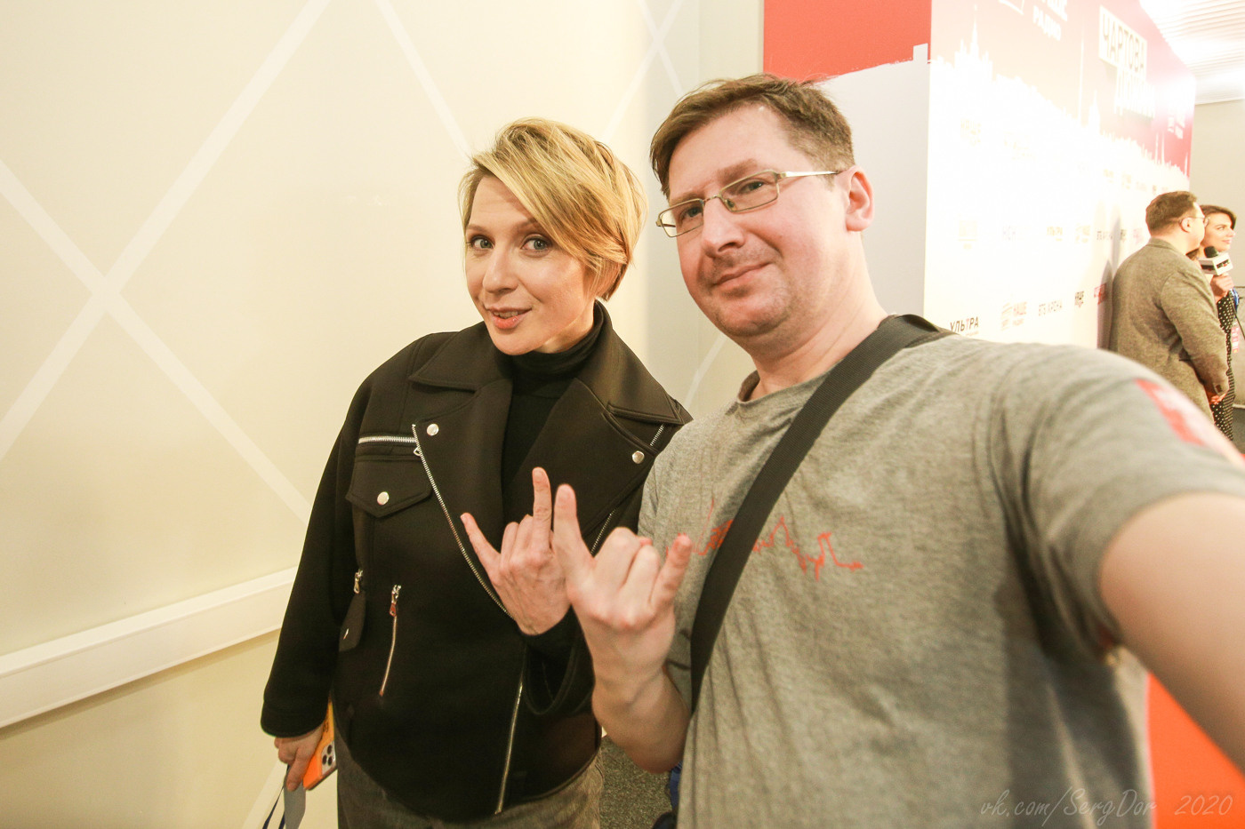 Контакты. Фотограф Сергей Дорошенко