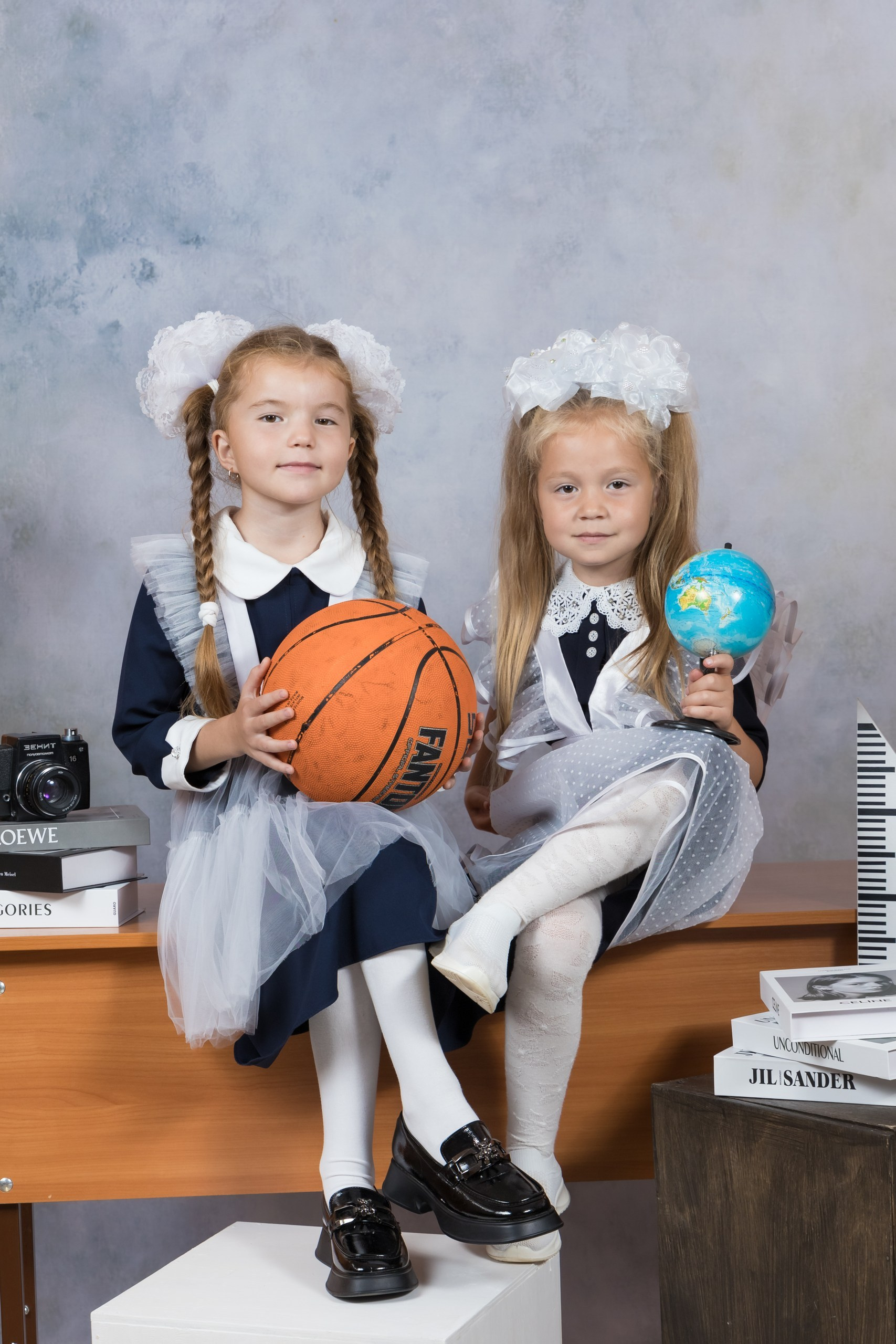 Выпускные альбомы. Akhmadeevmedia.ru