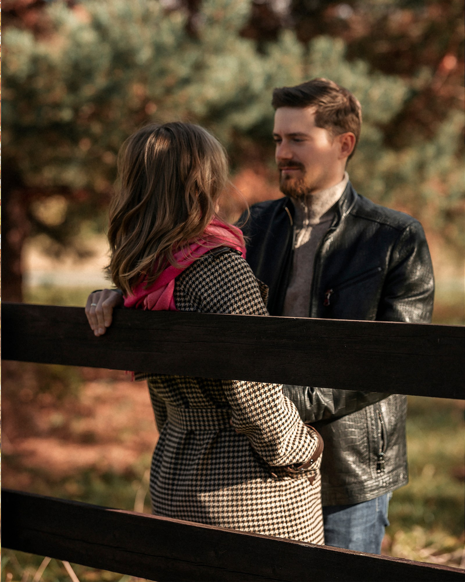 Друзья наши меньшие в осенней лавстори. Женский и семейный фотограф в Москве Виктория