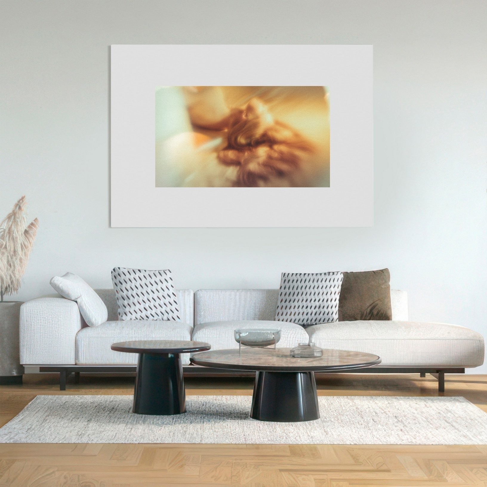 SOMETIMES SHE LOVES. Eduard Kopysov — International visual artist