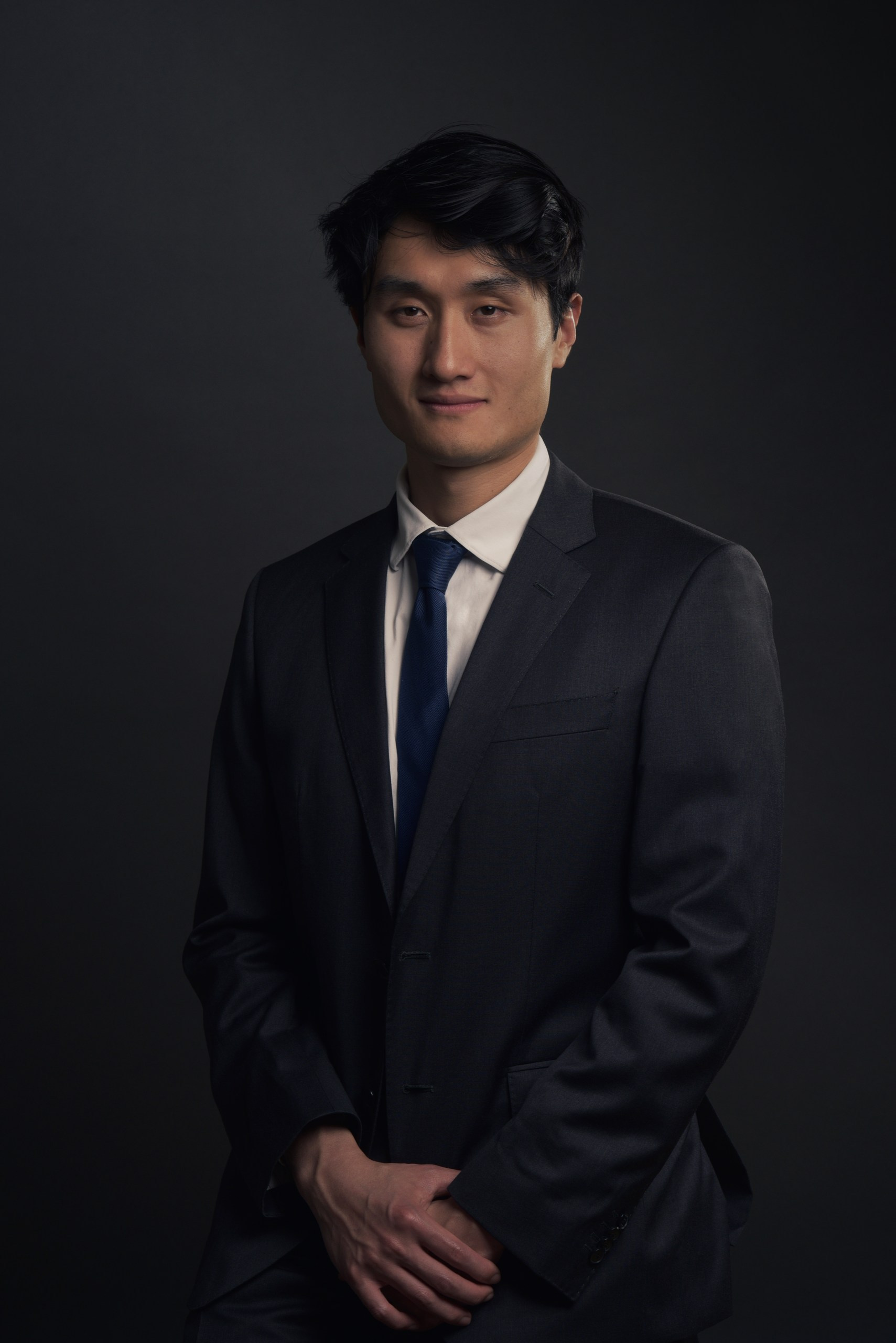 Egor — Portrait Photographer for Business in Tashkent