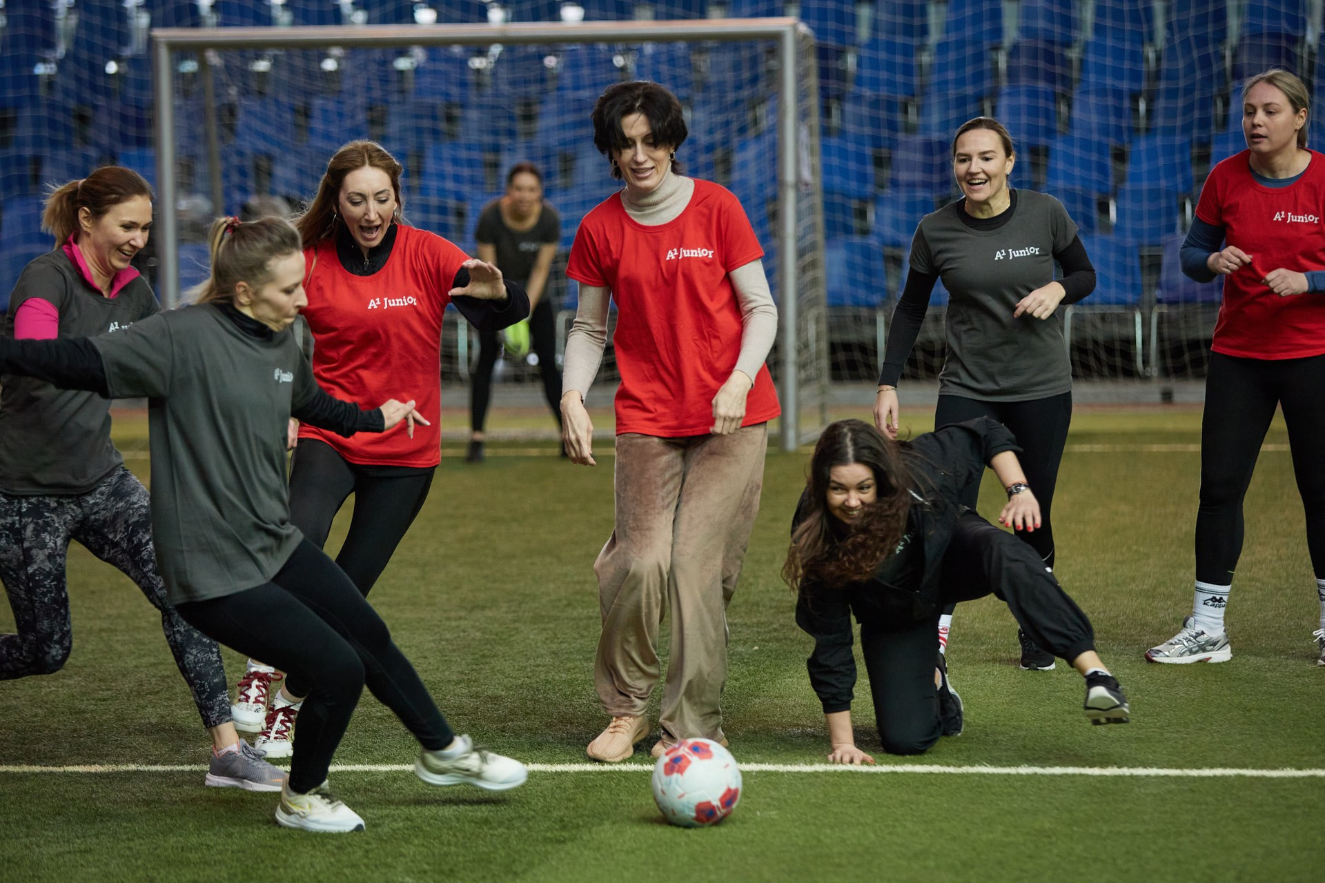 Футбольный турнир для родителей А1Юниор прошел в Минске. Репортажный фотограф в Минске. Алексей Матюшков