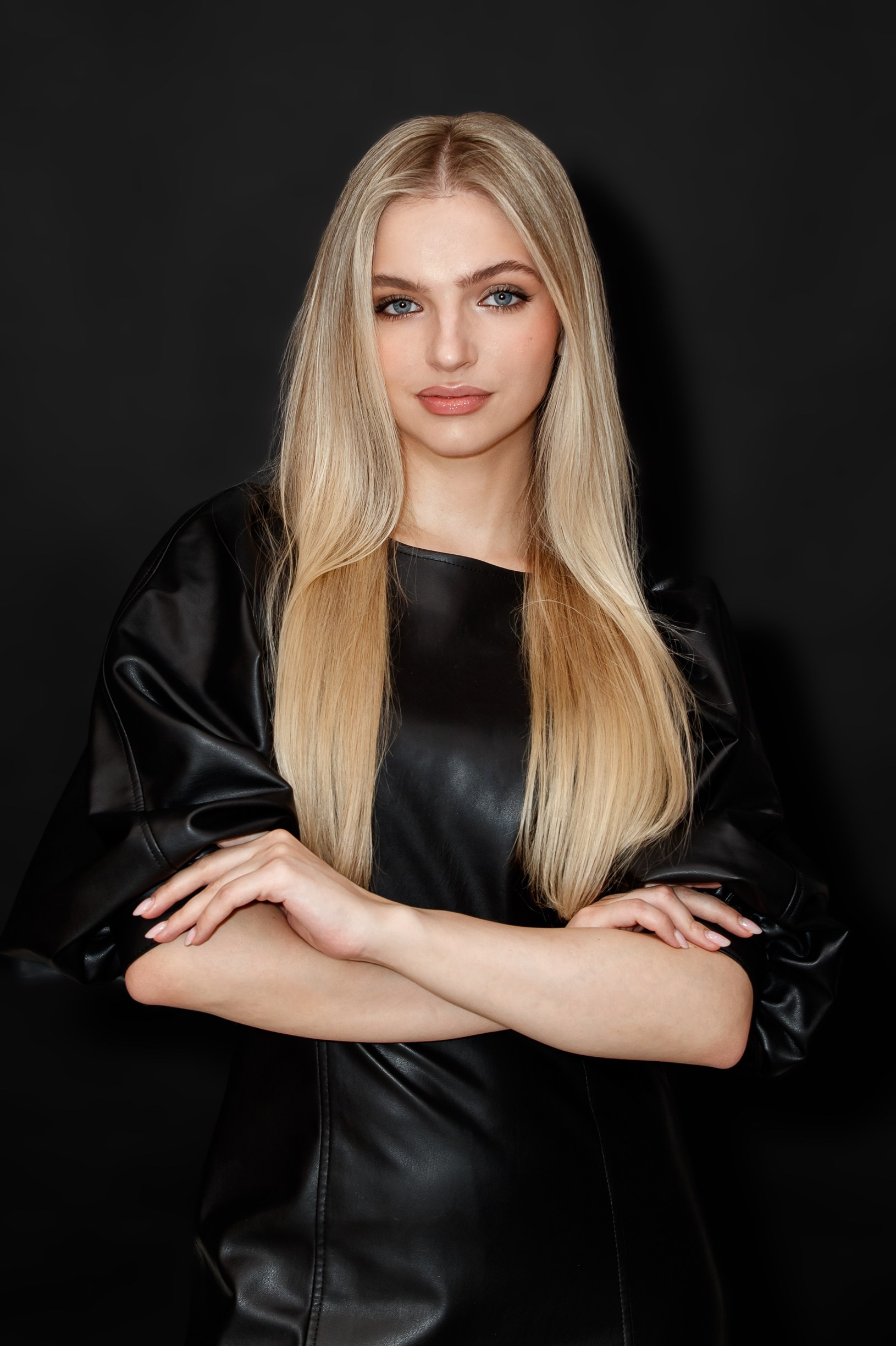 Николь Г. Фото и видео продакшн в Москве — съемка для брендов и маркетплейсов